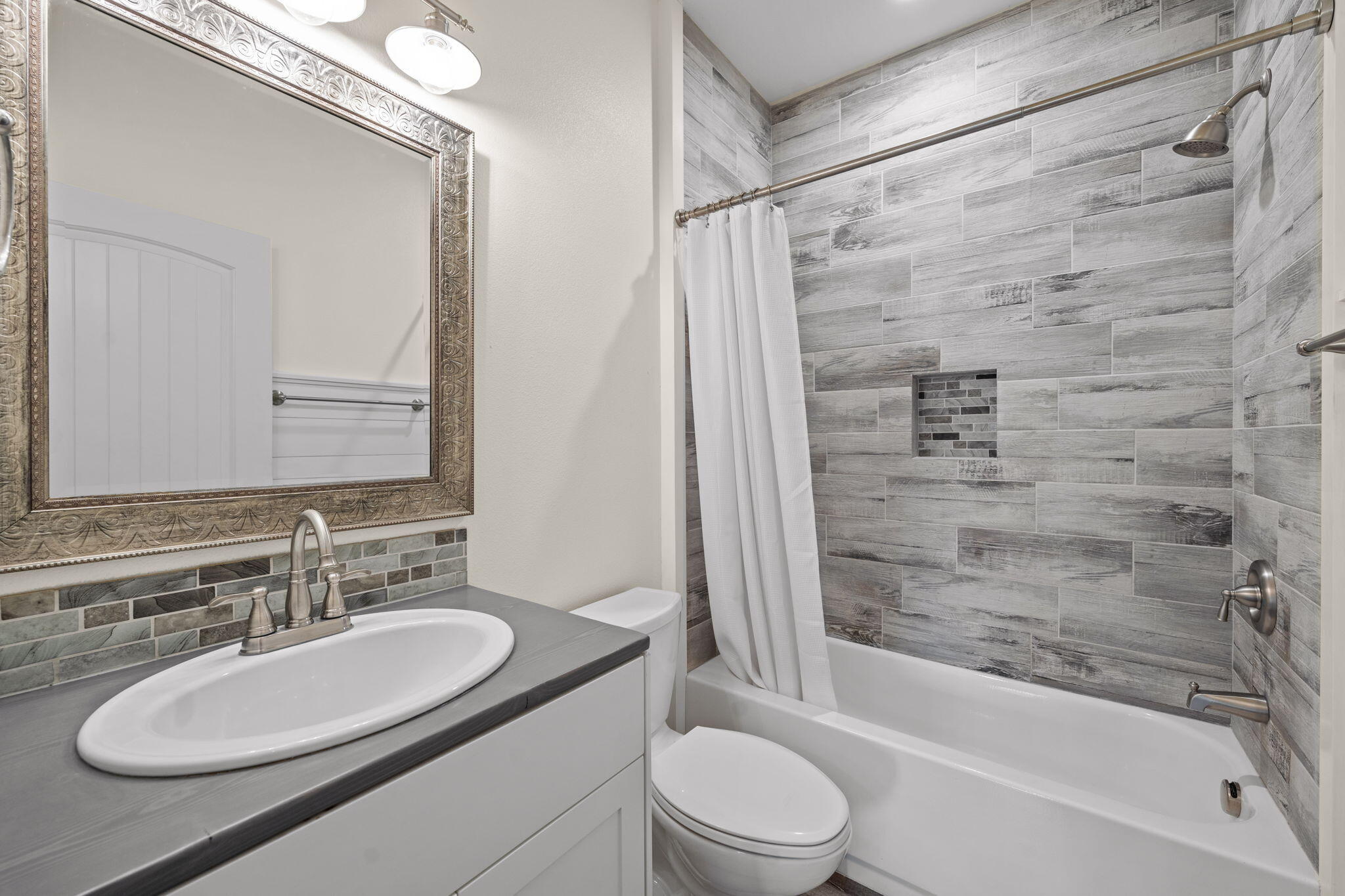 2185 SW 55th Street