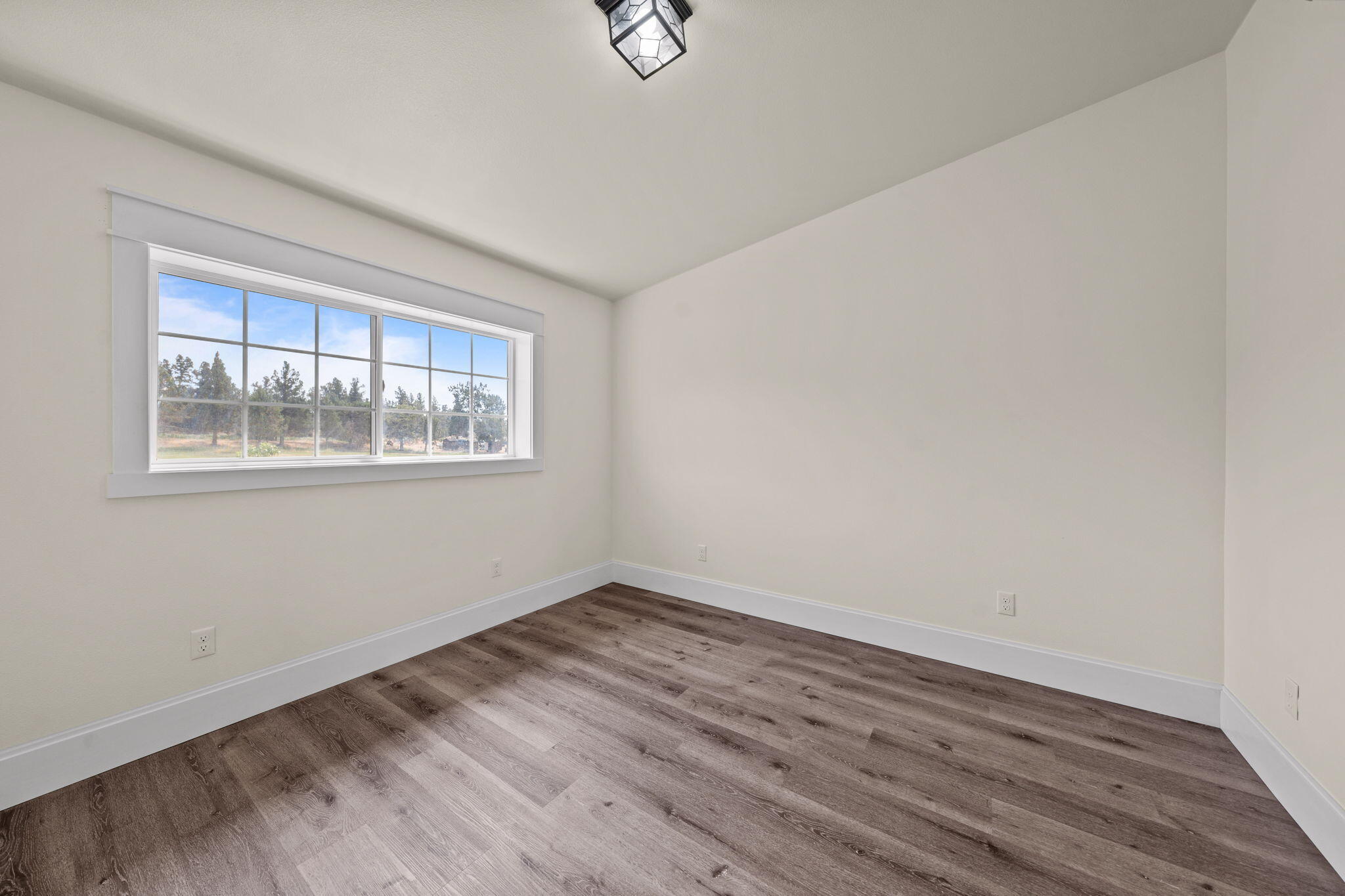 2185 SW 55th Street