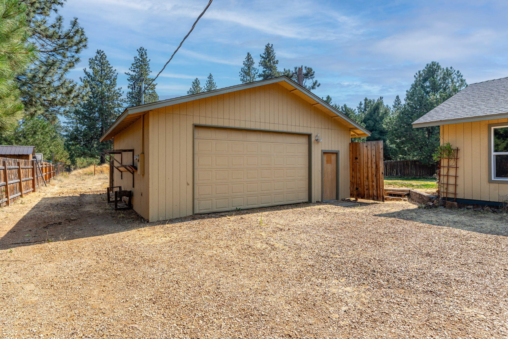 19491 Apache Road