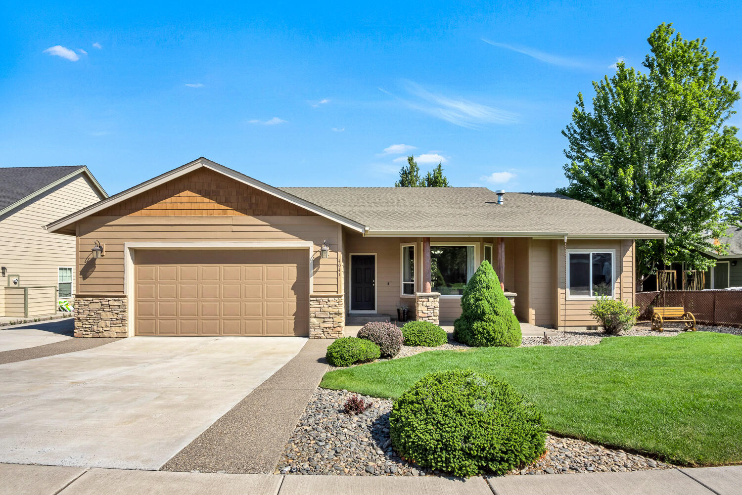 4041 SW Tommy Armour Lane