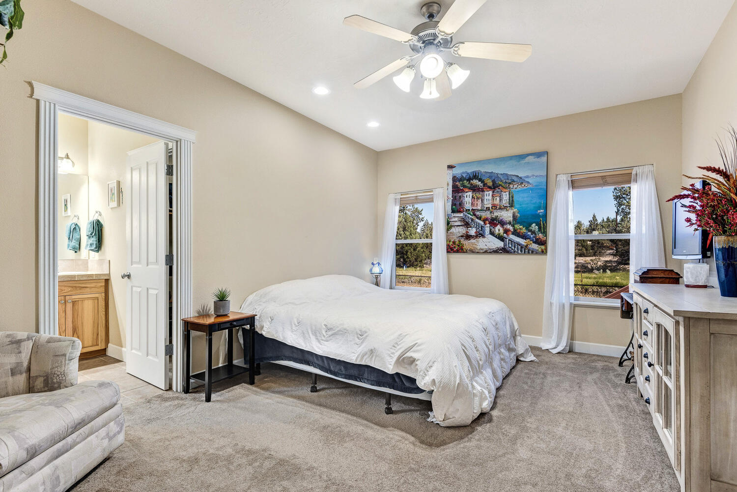 4041 SW Tommy Armour Lane