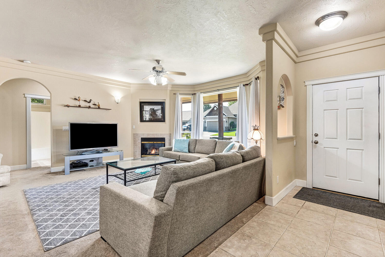 4041 SW Tommy Armour Lane