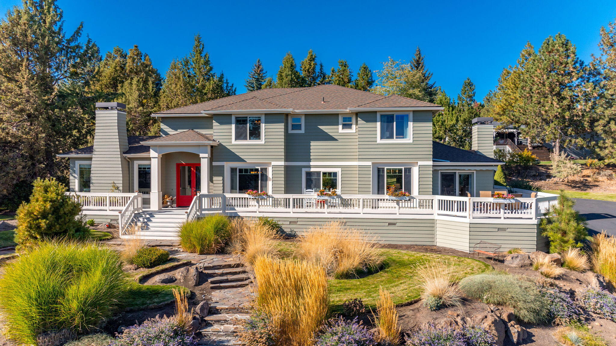 896 NW Stonepine Drive