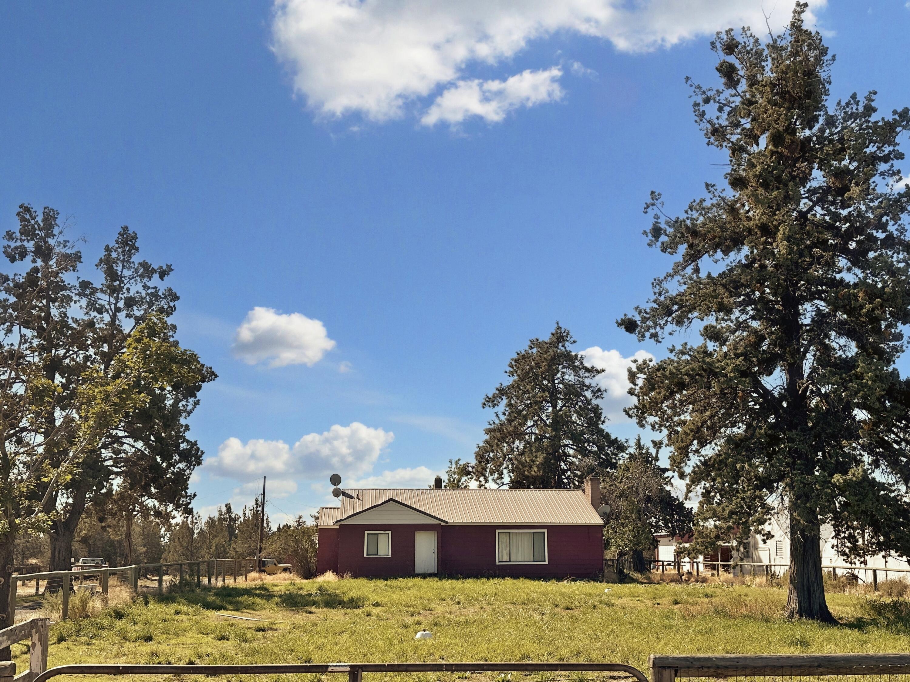 64393 Deschutes Market Road