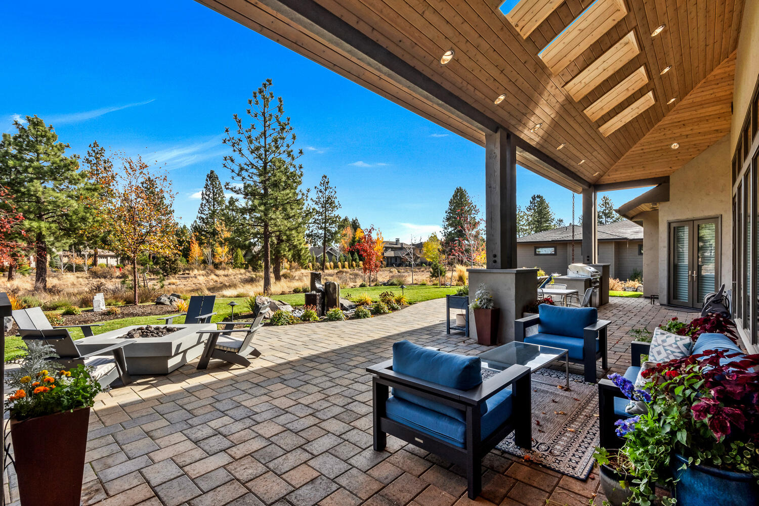 61766 Hosmer Lake Drive