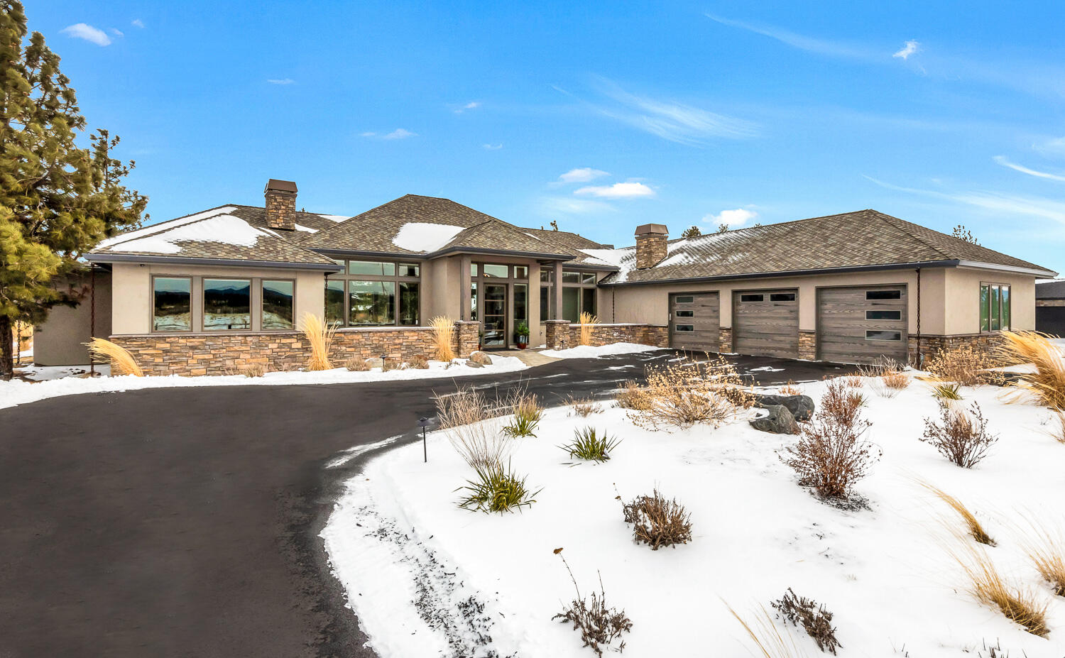 61766 Hosmer Lake Drive