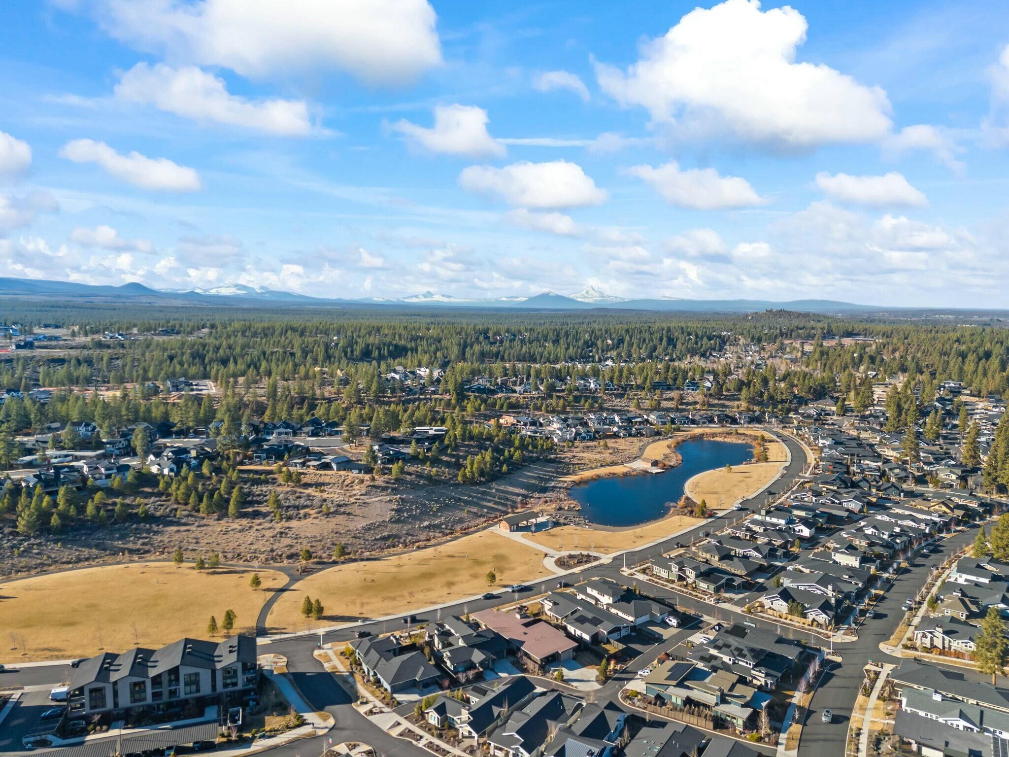 2380 NW High Lakes Loop