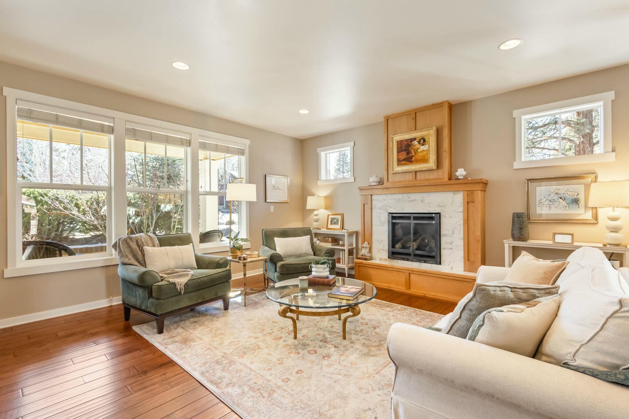2380 NW High Lakes Loop