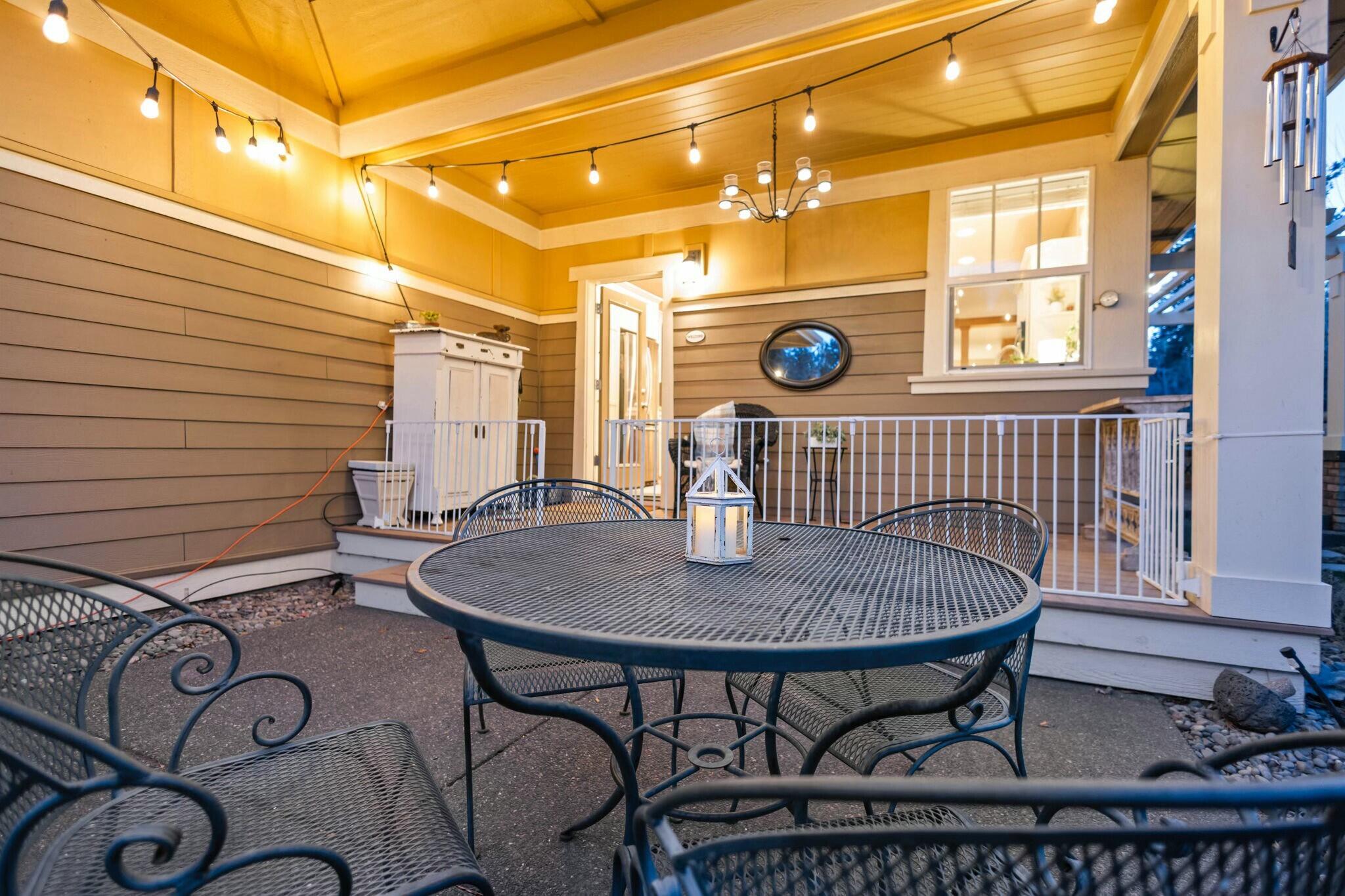 2380 NW High Lakes Loop