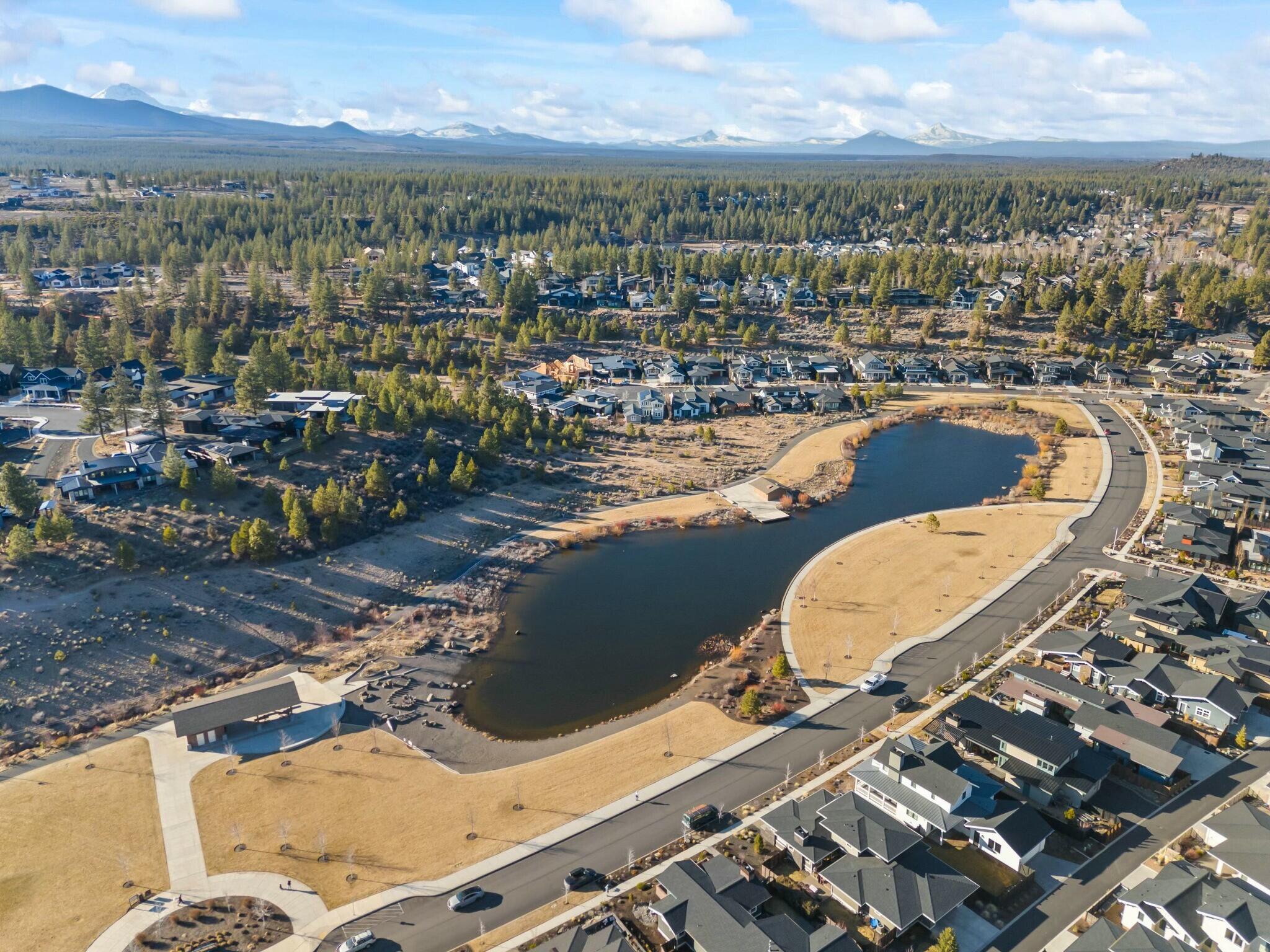 2380 NW High Lakes Loop