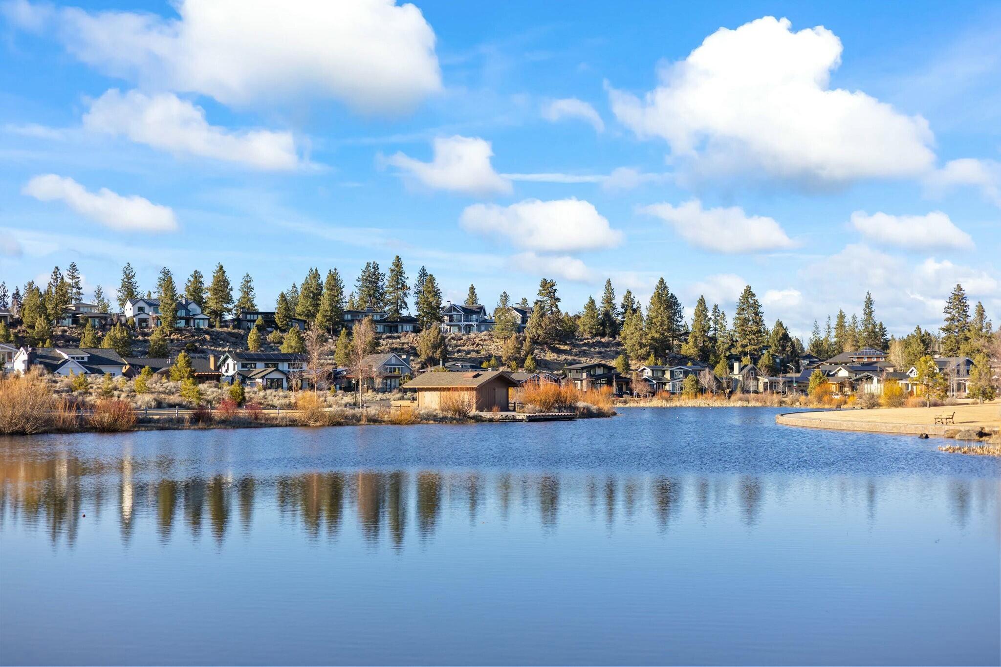 2380 NW High Lakes Loop
