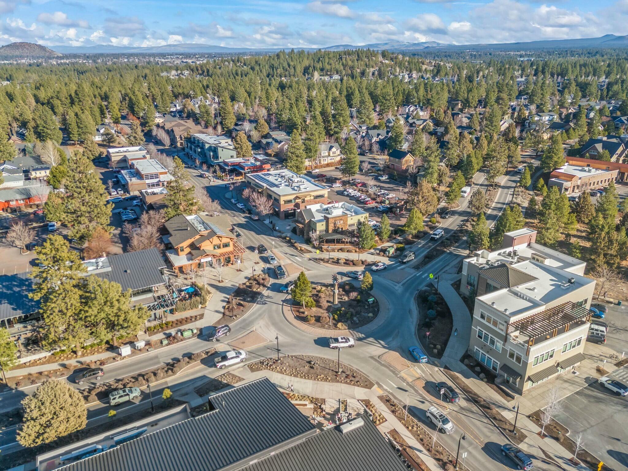 2380 NW High Lakes Loop