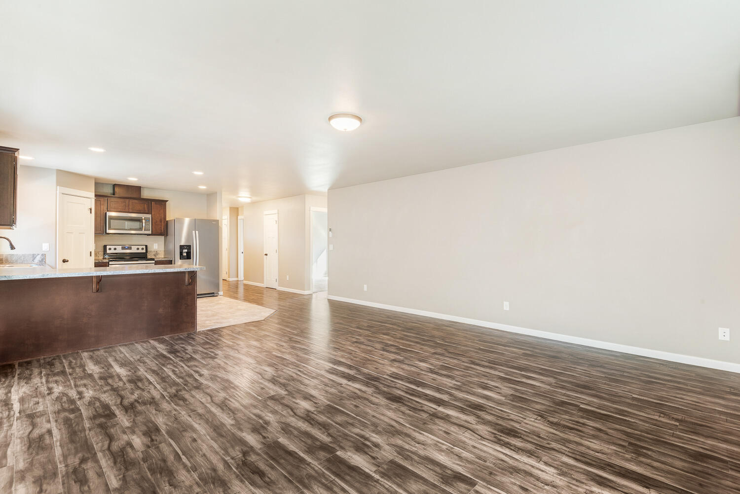 21207 Thornhill Lane