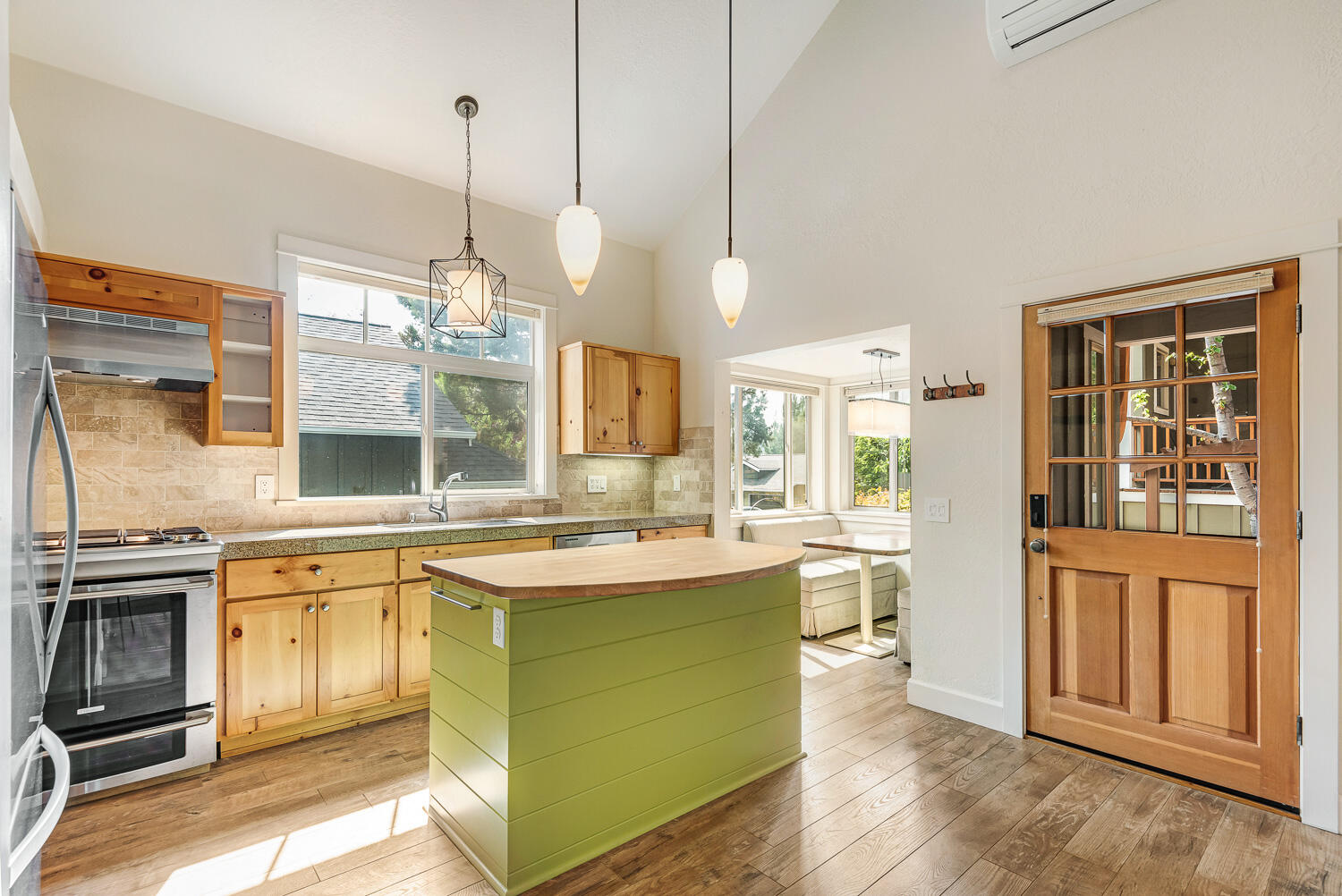 1940 NW Monterey Pines Drive, UNIT 8