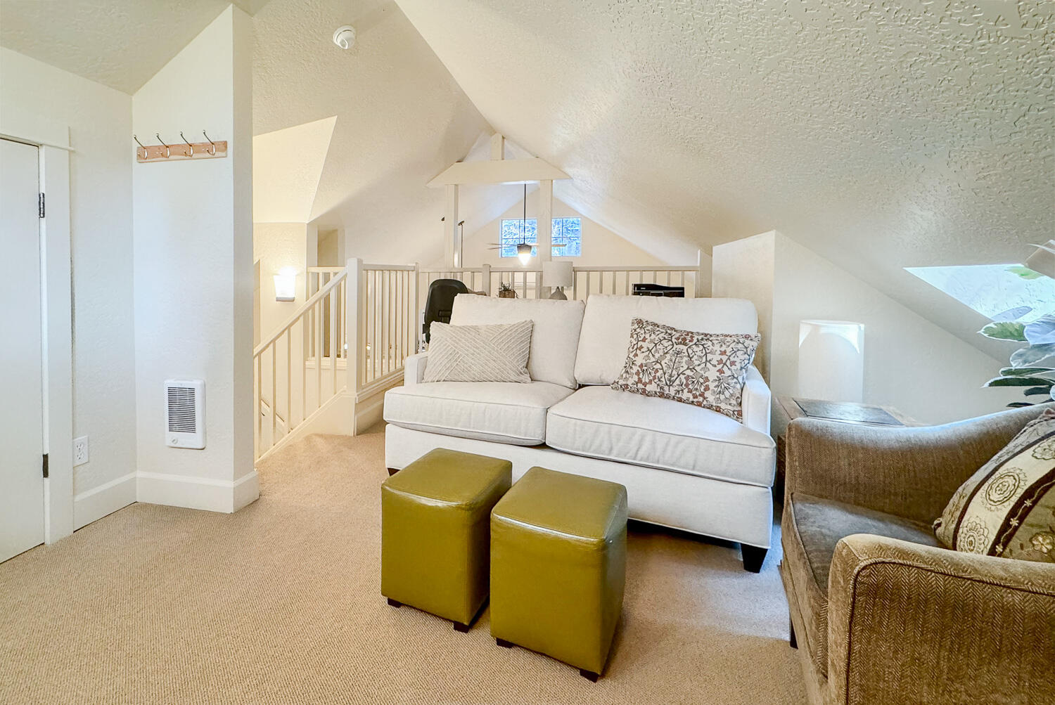 1940 NW Monterey Pines Drive, UNIT 8