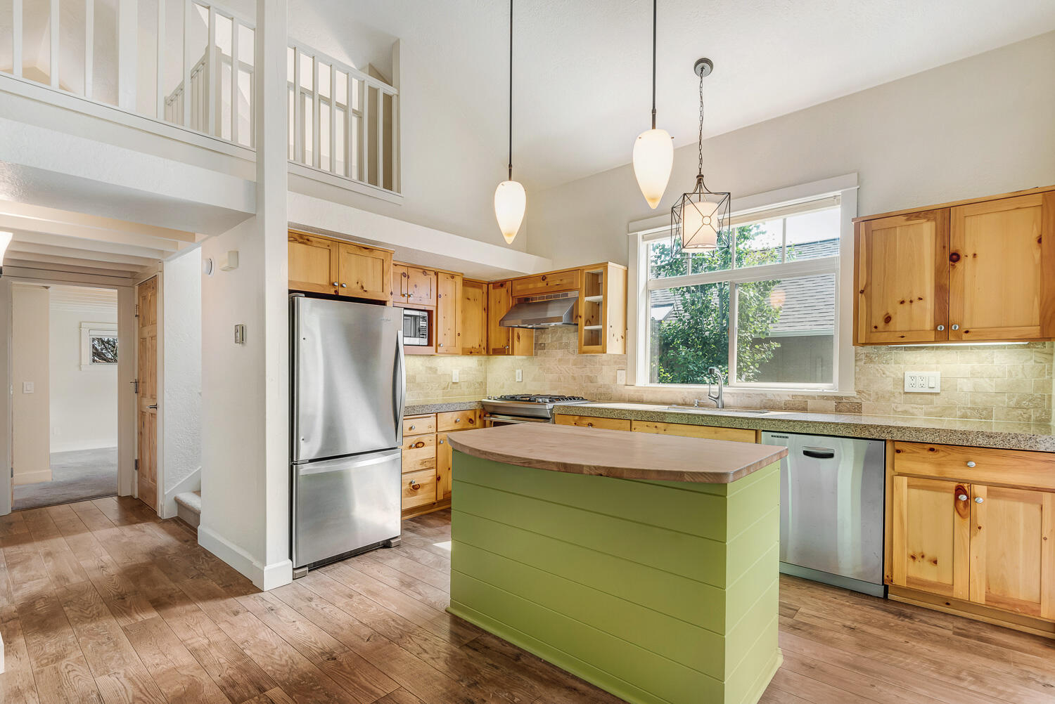 1940 NW Monterey Pines Drive, UNIT 8