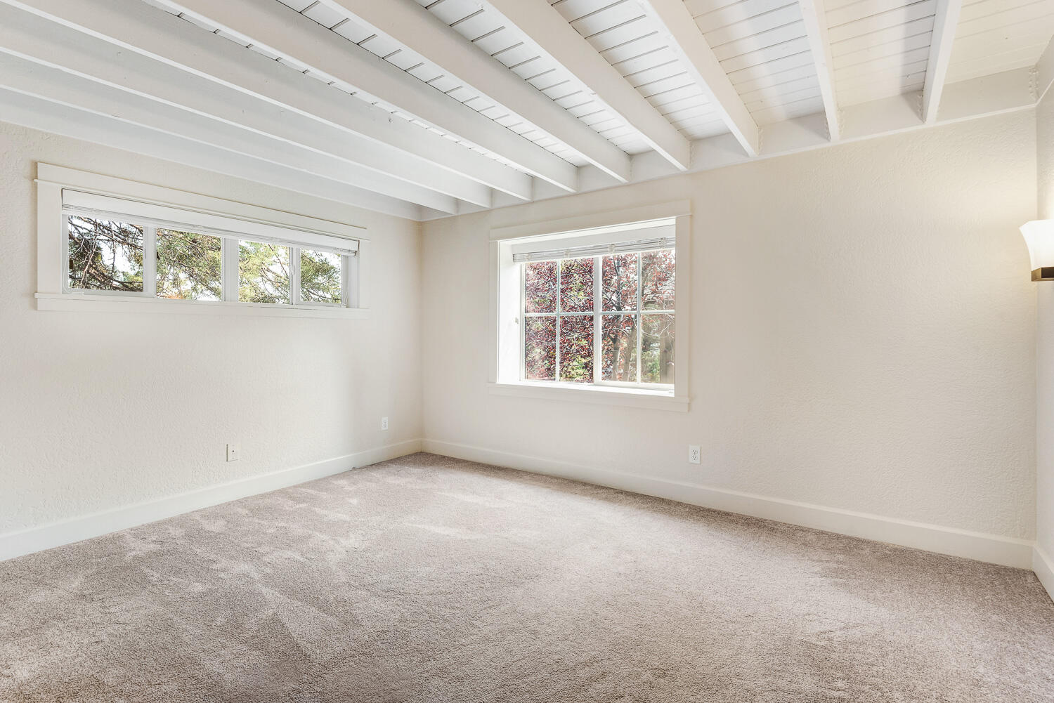 1940 NW Monterey Pines Drive, UNIT 8