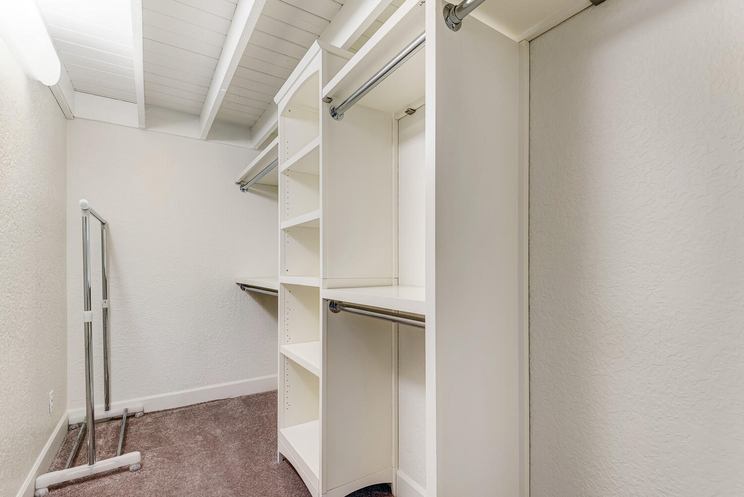 1940 NW Monterey Pines Drive, UNIT 8