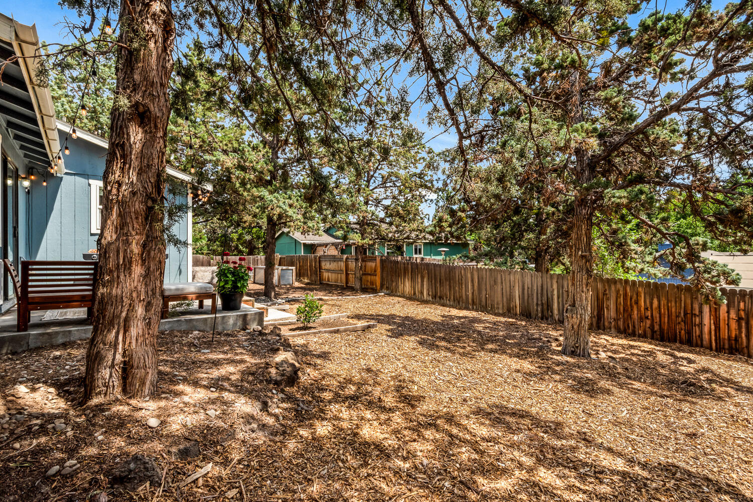 2131 NE Wells Acres Road