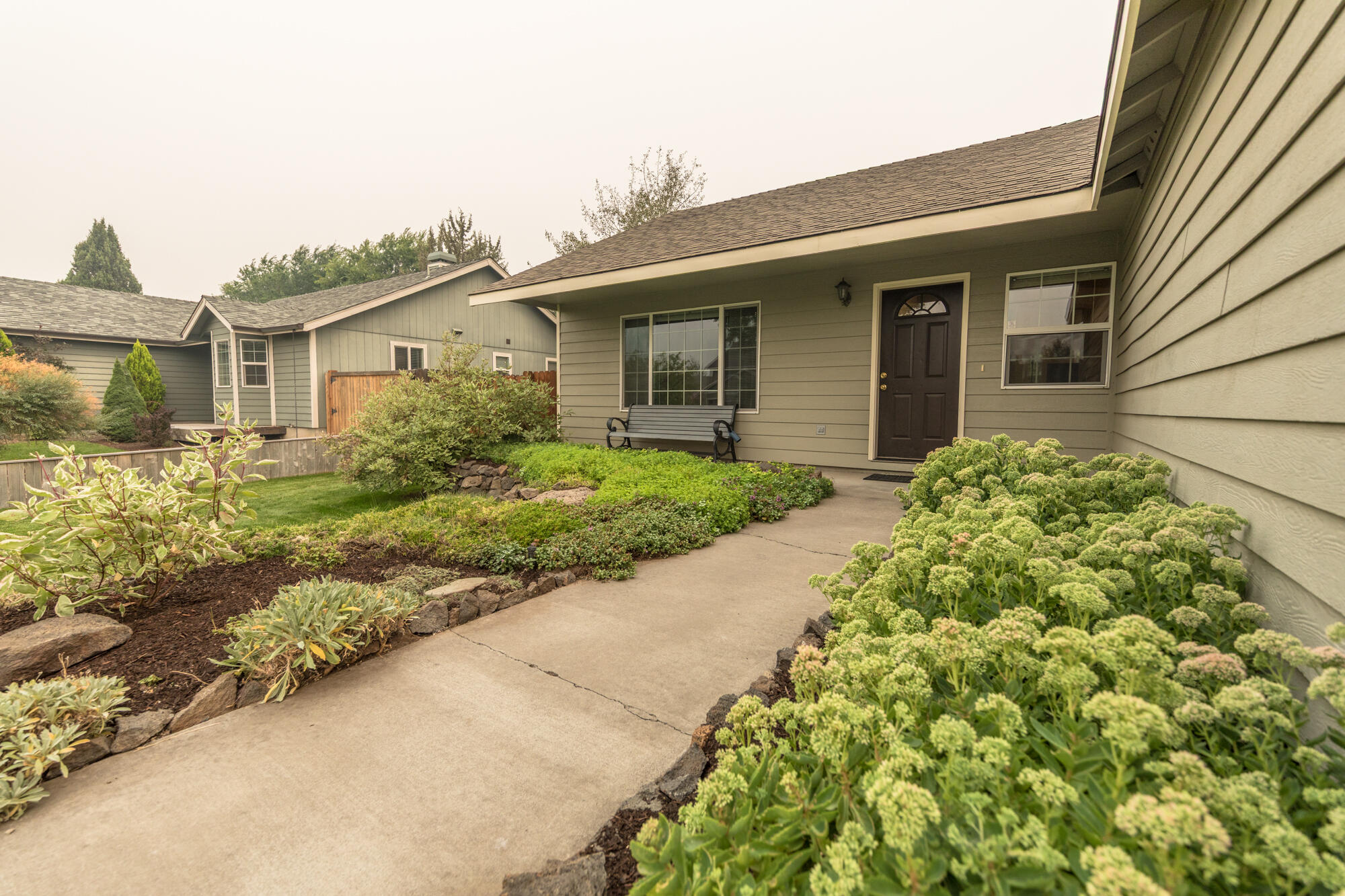 3325 NE Mendenhall Drive