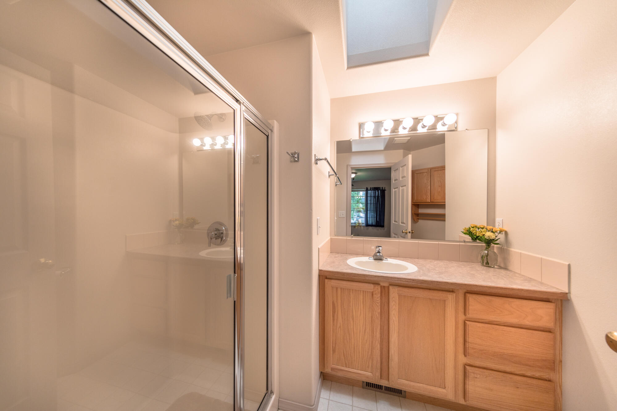 3325 NE Mendenhall Drive