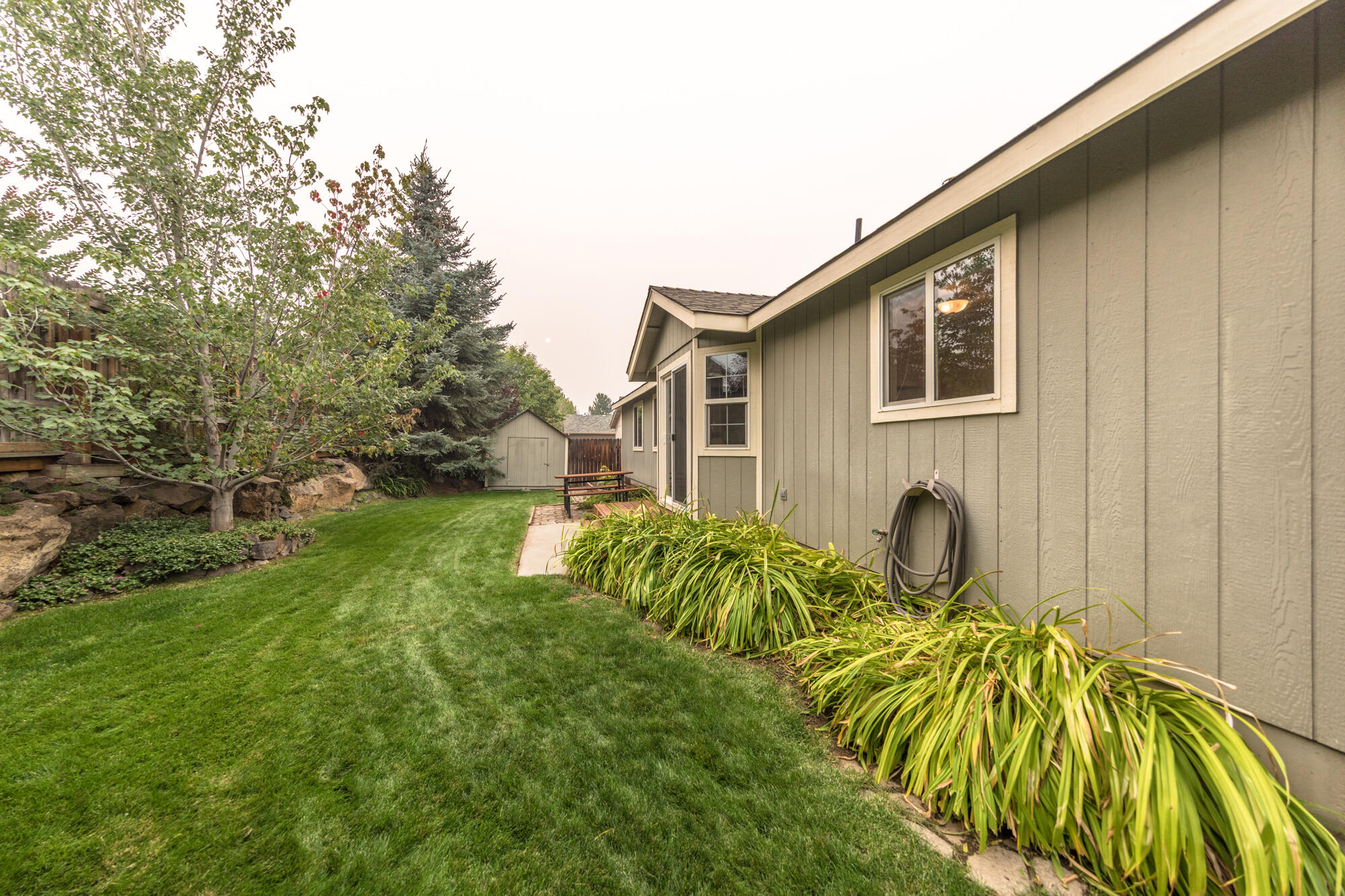 3325 NE Mendenhall Drive