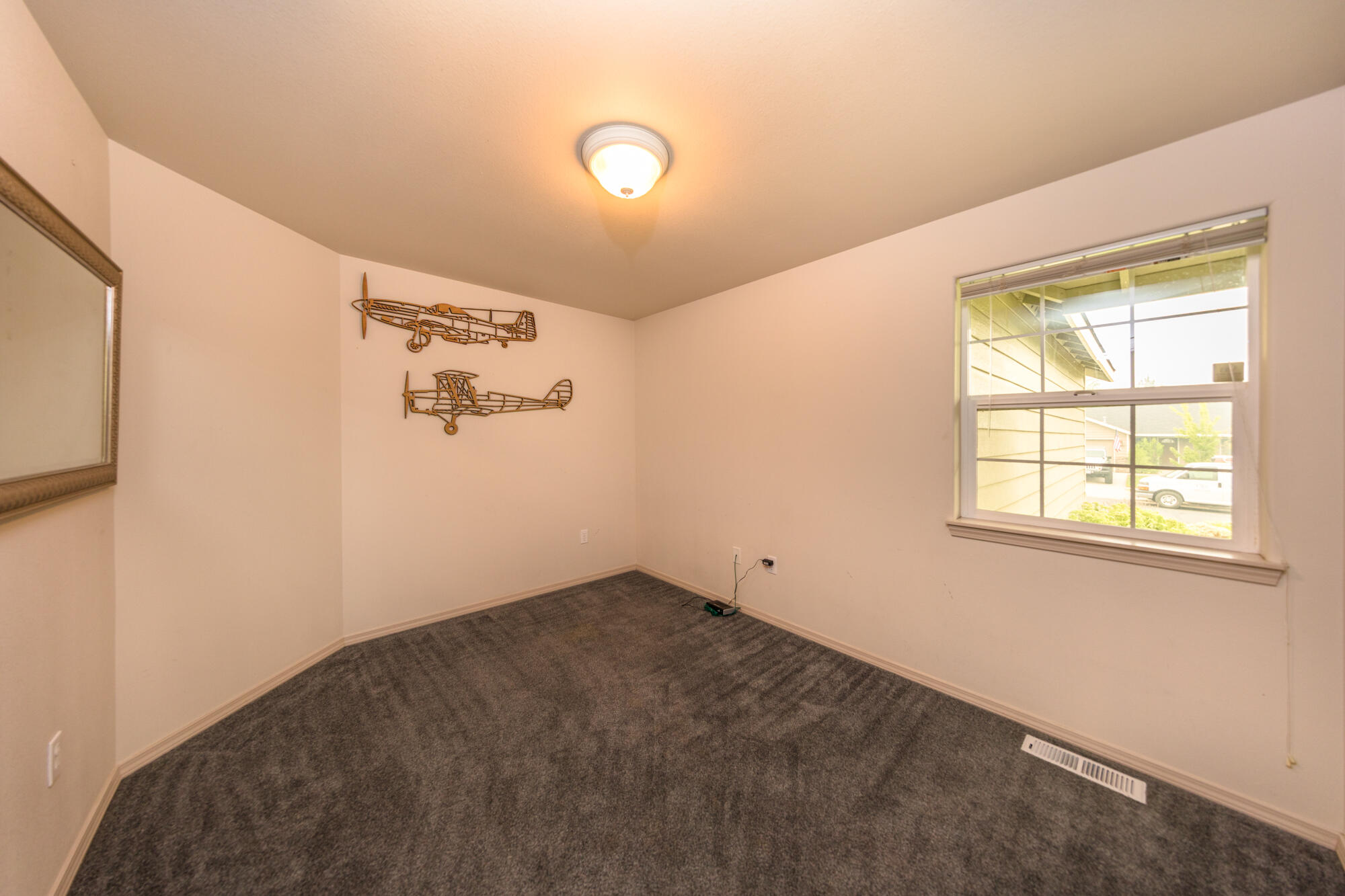 3325 NE Mendenhall Drive