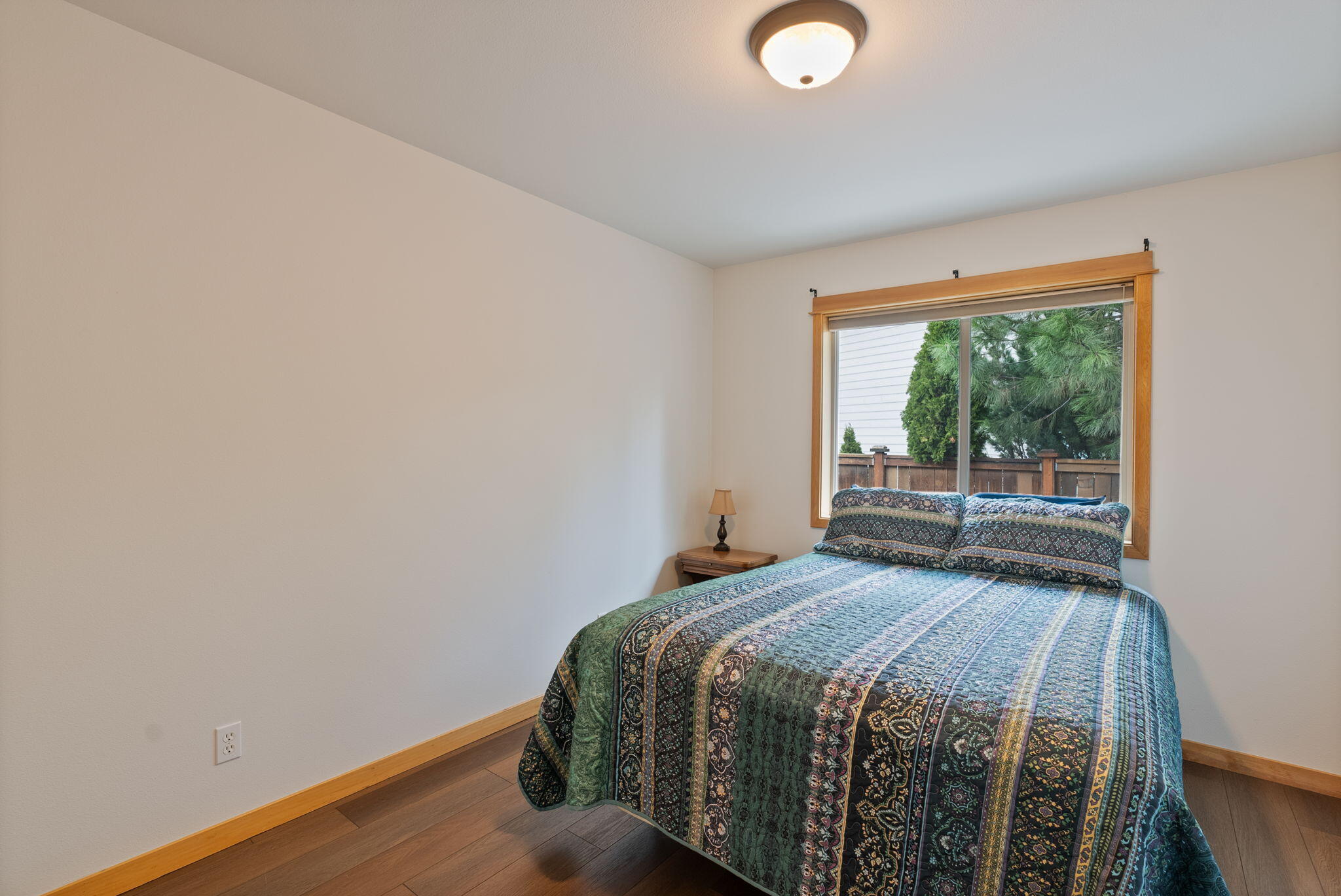 60808 Sawtooth Mountain Lane SE