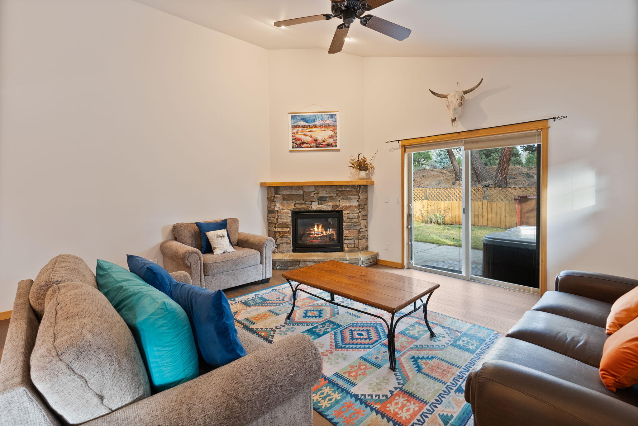 60808 Sawtooth Mountain Lane SE