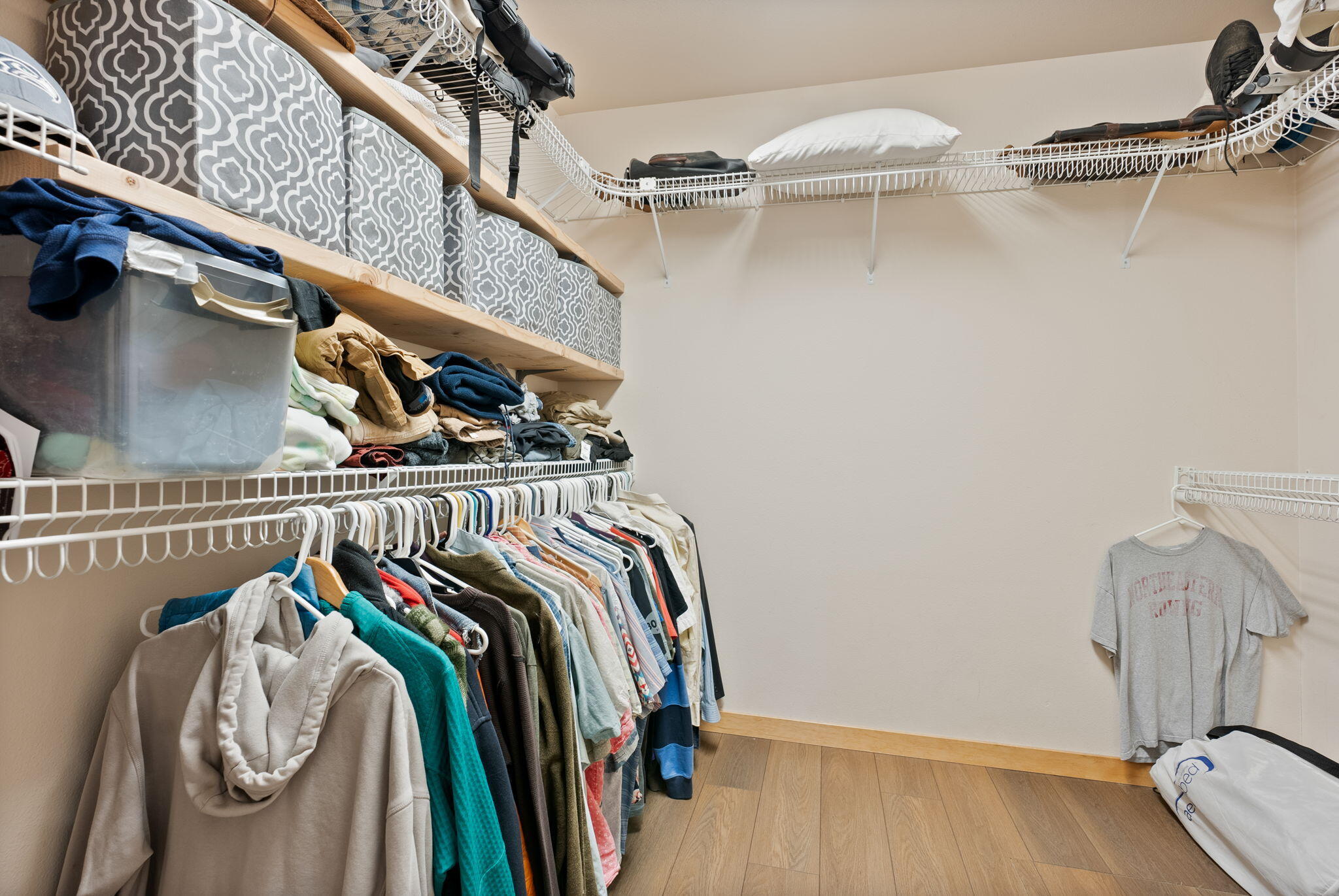 60808 Sawtooth Mountain Lane SE