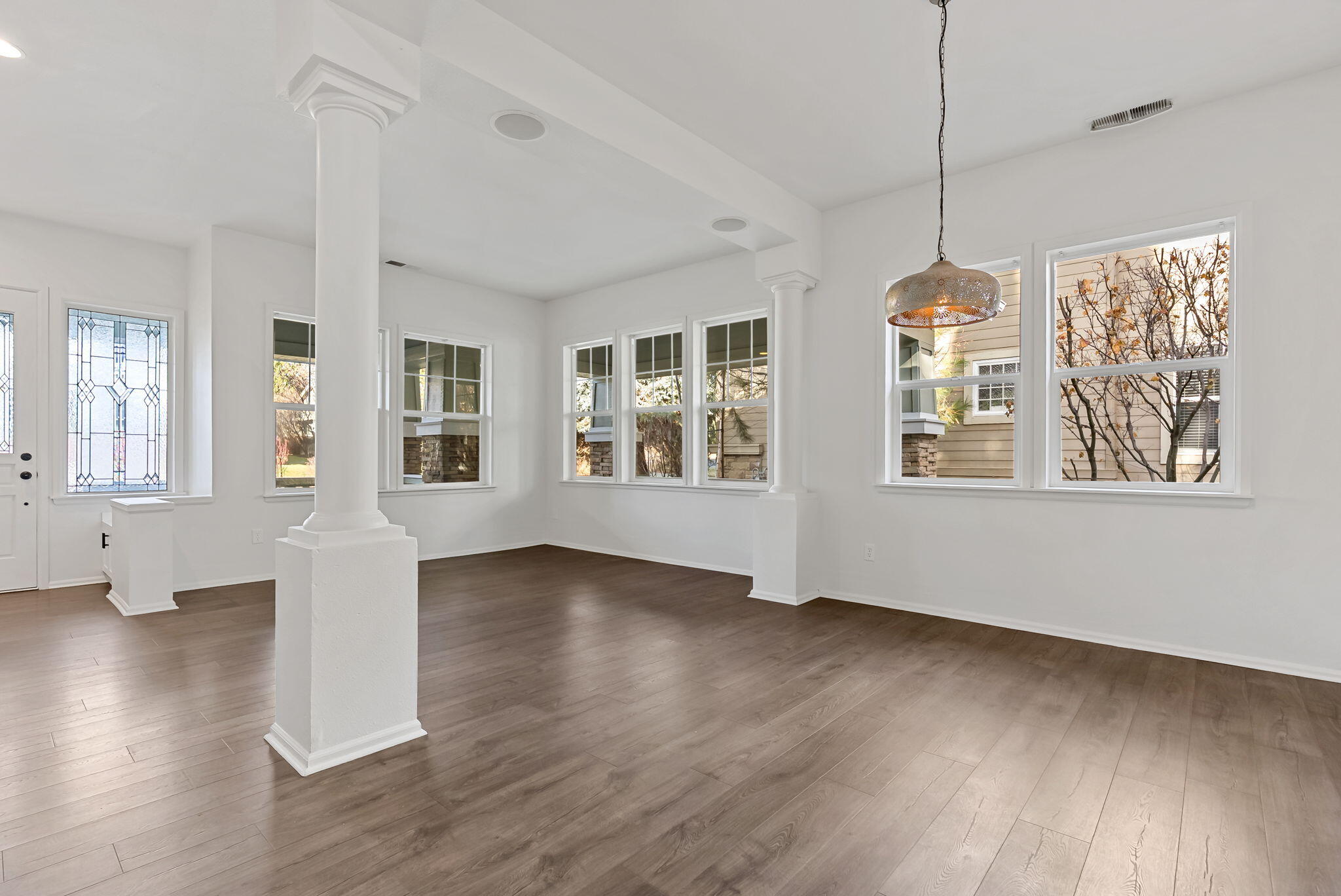 61624 Suttle Lake Court SW