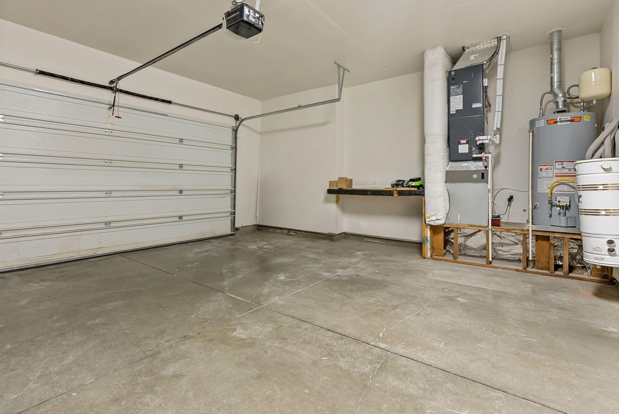 61624 Suttle Lake Court SW