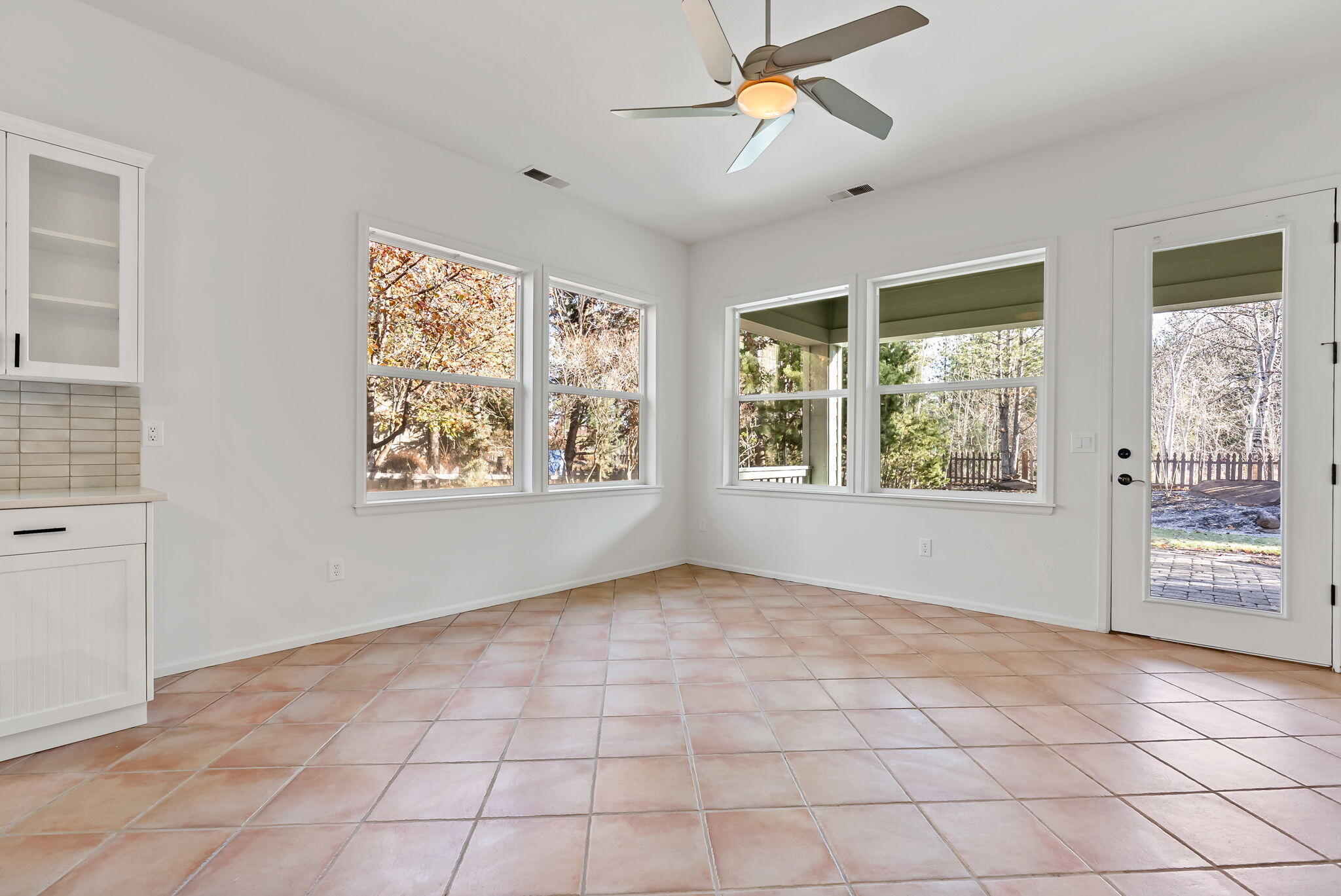 61624 Suttle Lake Court SW