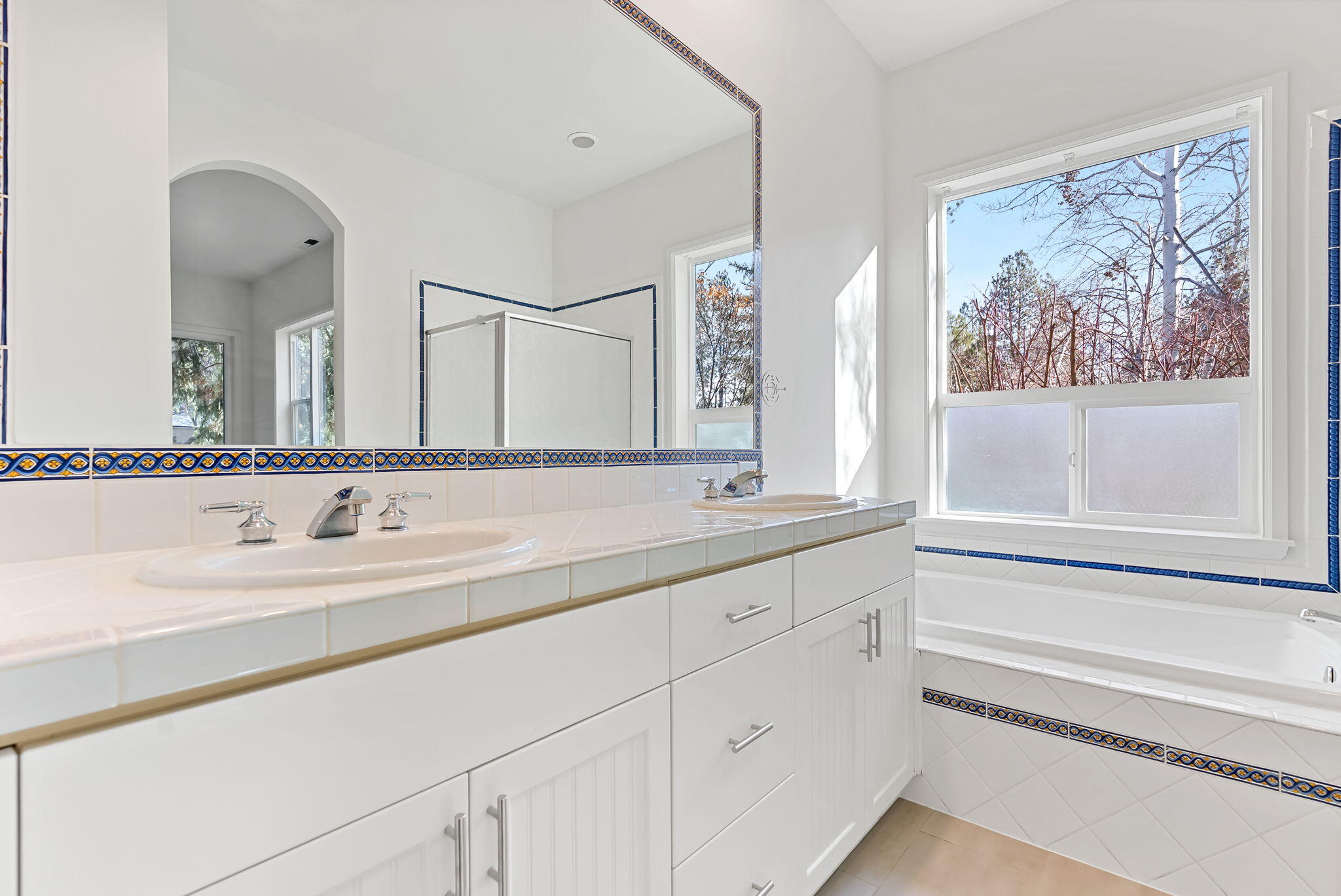 61624 Suttle Lake Court SW