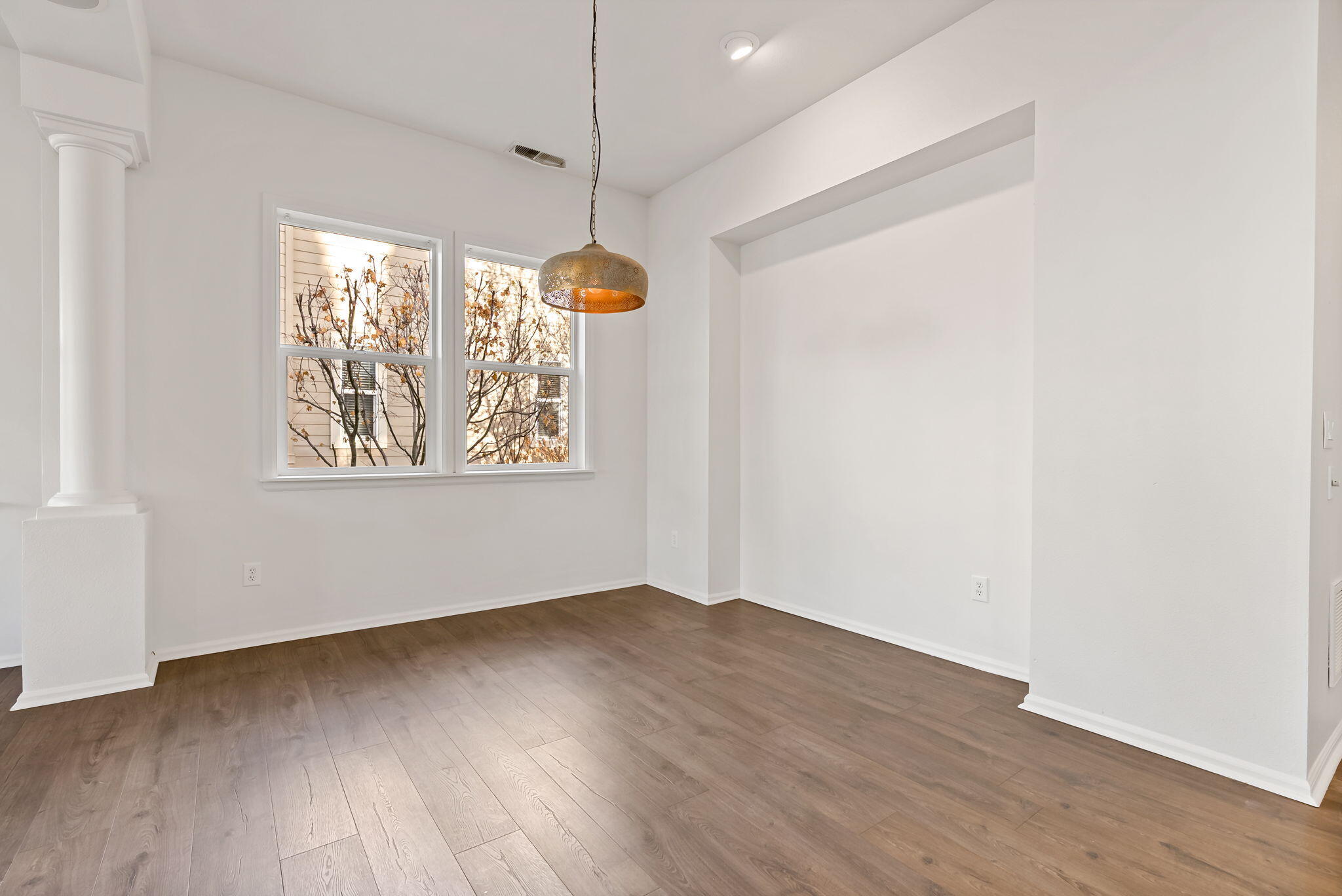 61624 Suttle Lake Court SW