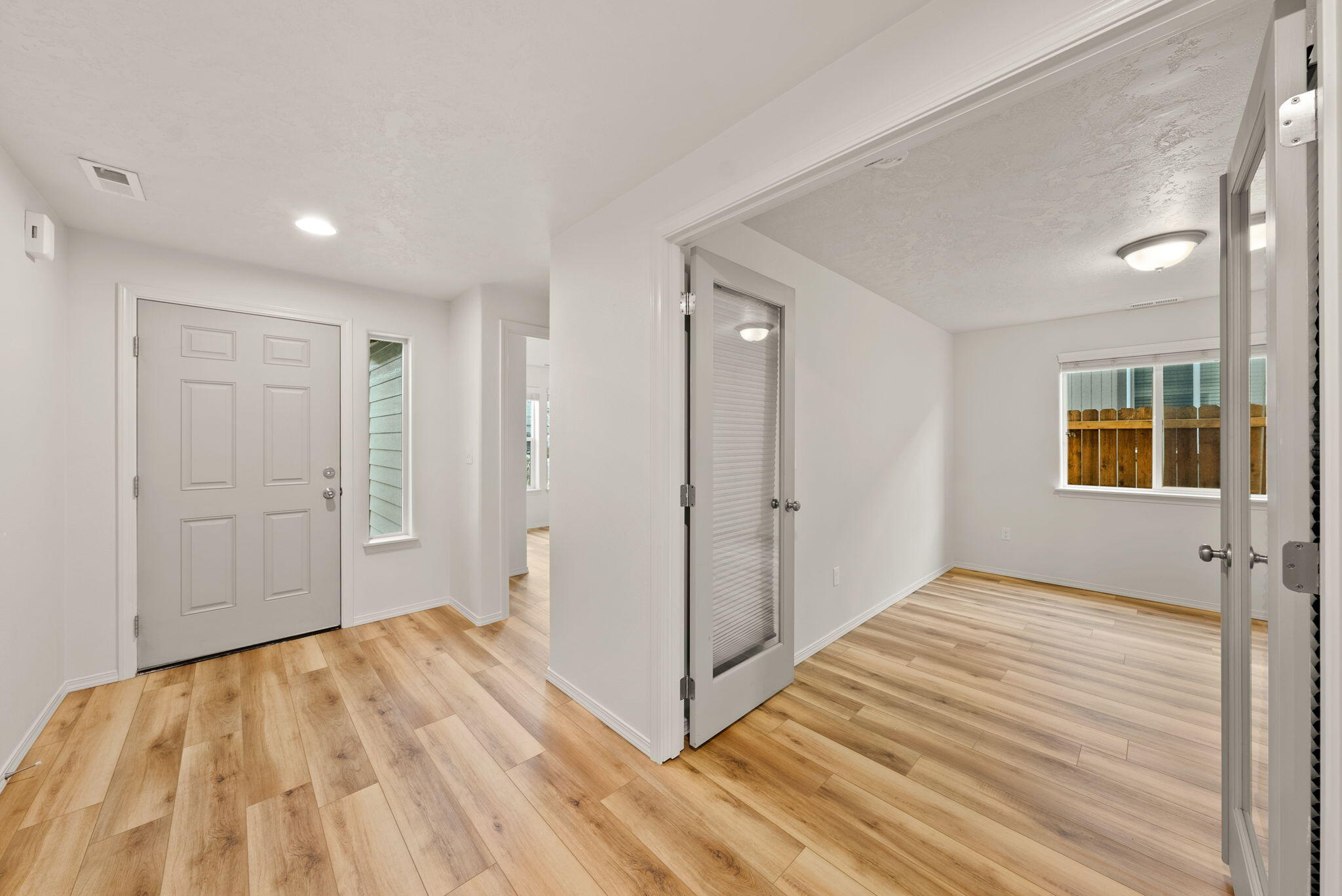 3539 SW Pumice Stone Avenue