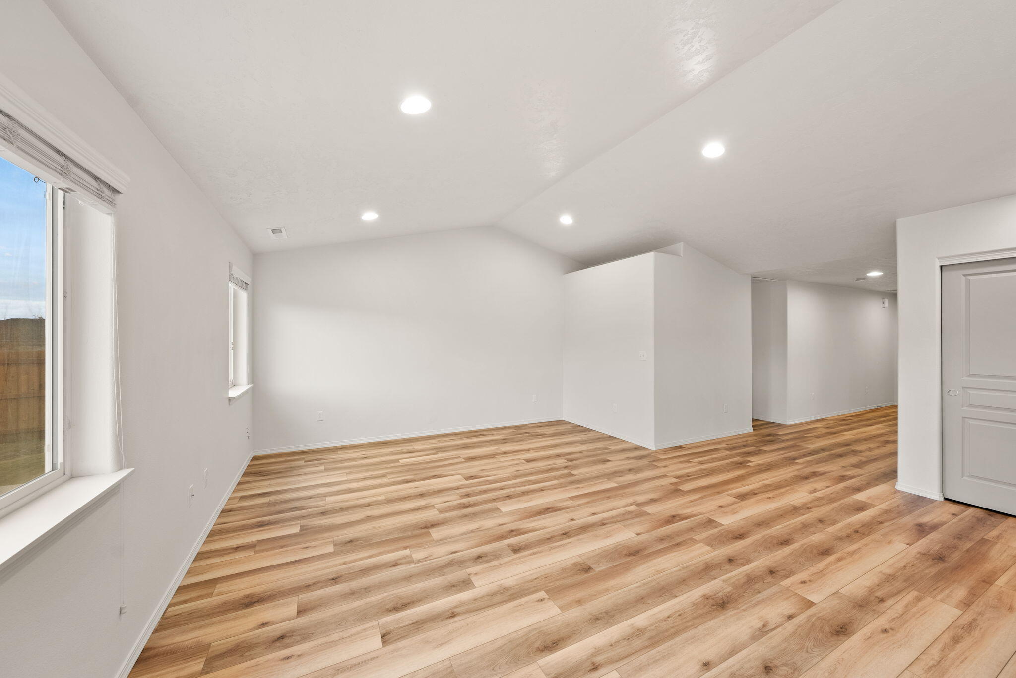 3539 SW Pumice Stone Avenue