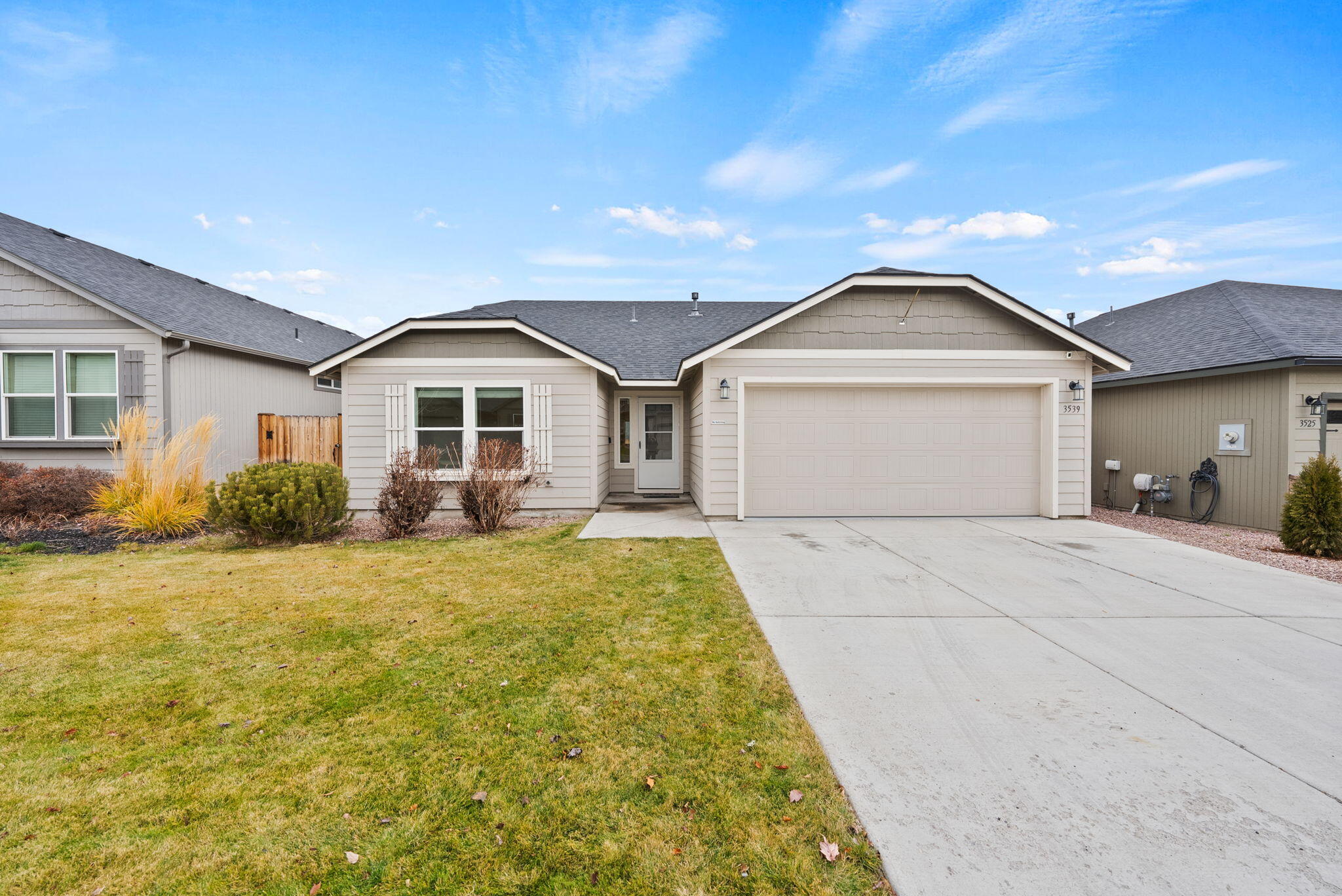 3539 SW Pumice Stone Avenue