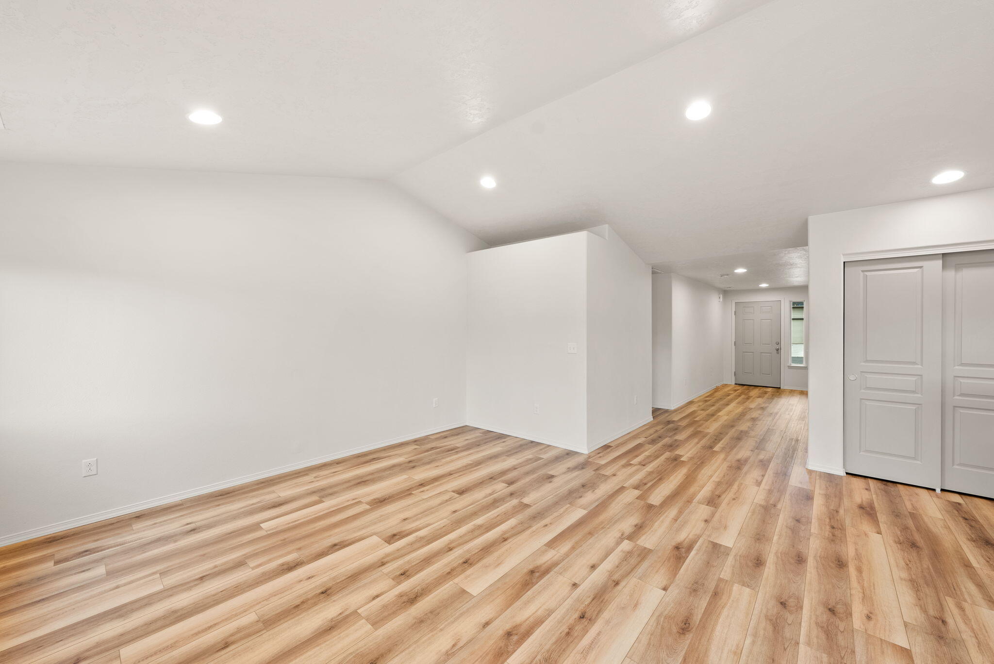 3539 SW Pumice Stone Avenue