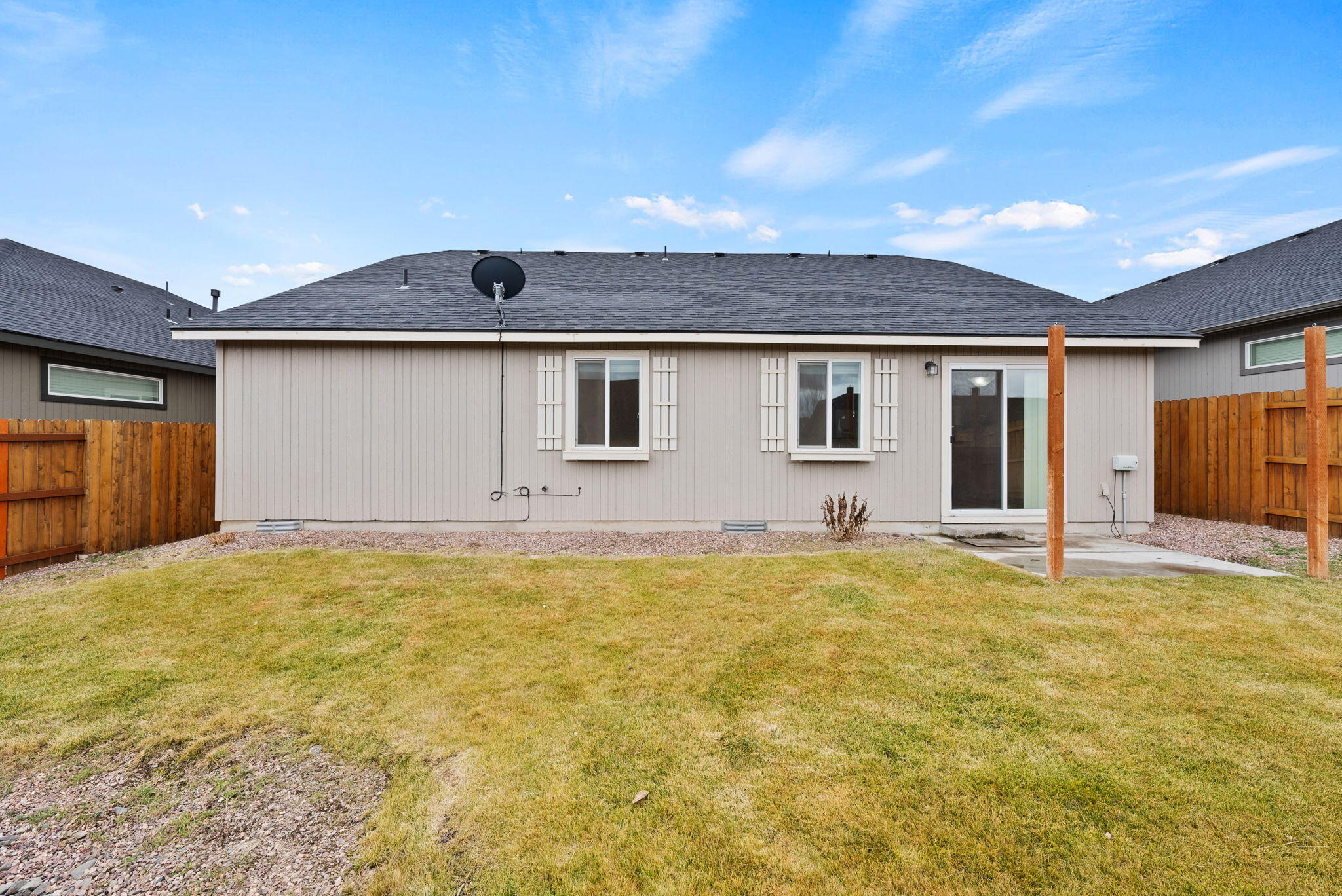 3539 SW Pumice Stone Avenue