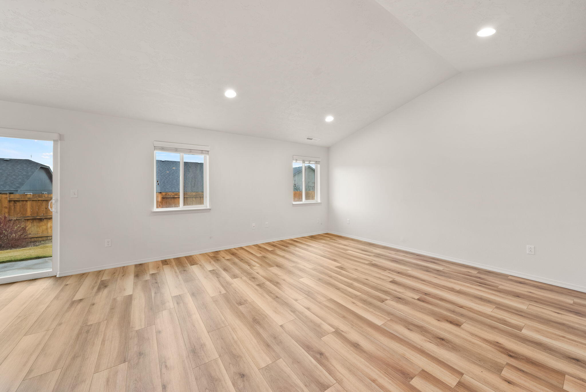 3539 SW Pumice Stone Avenue