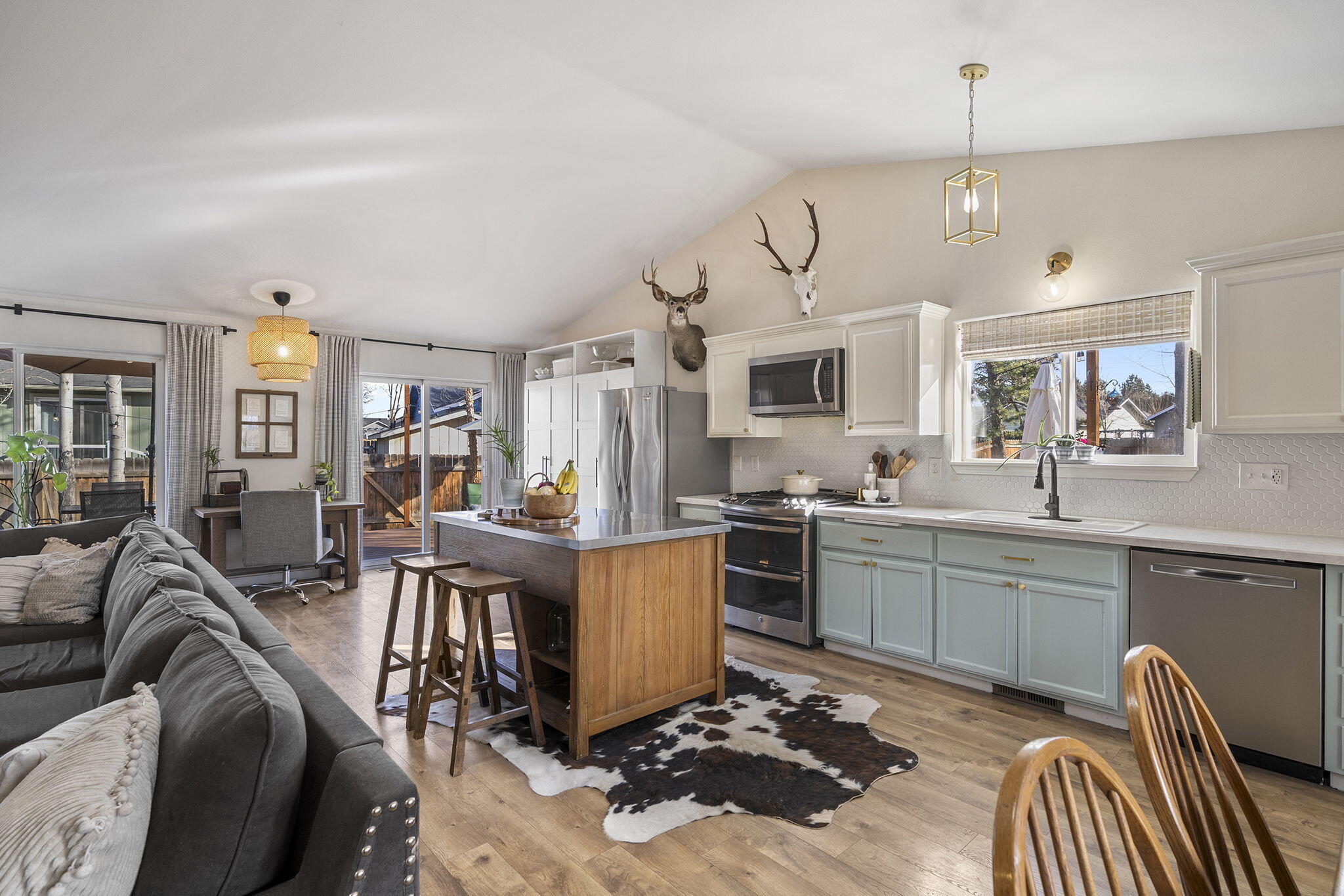 21374 Starling Drive