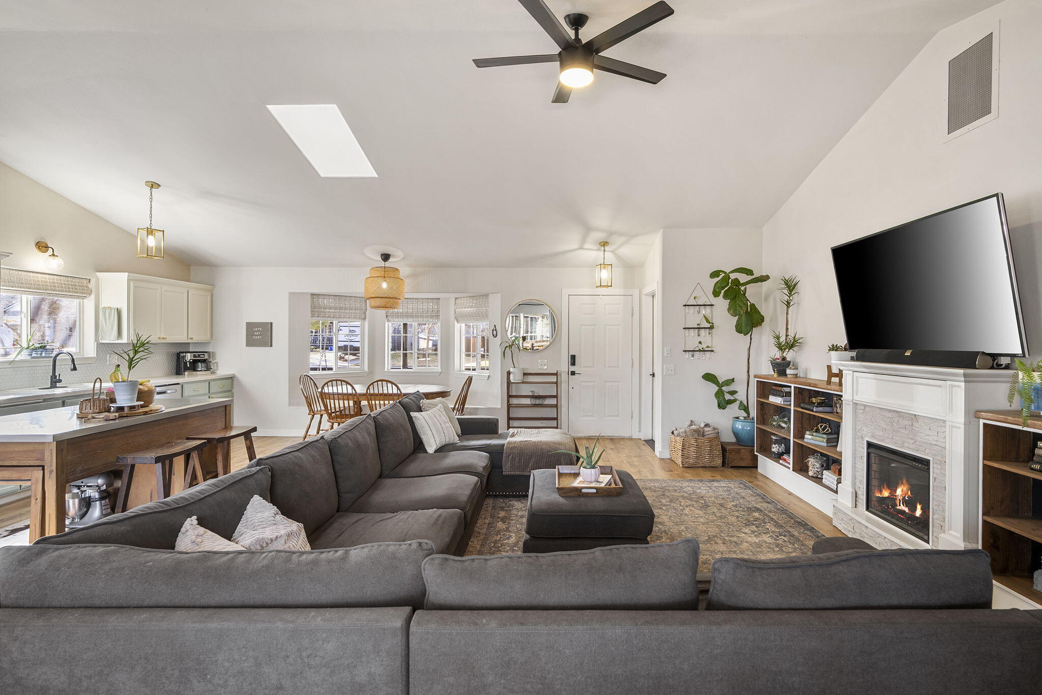 21374 Starling Drive