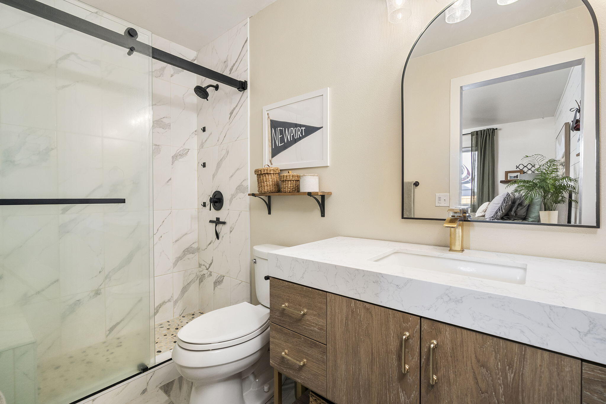 21374 Starling Drive