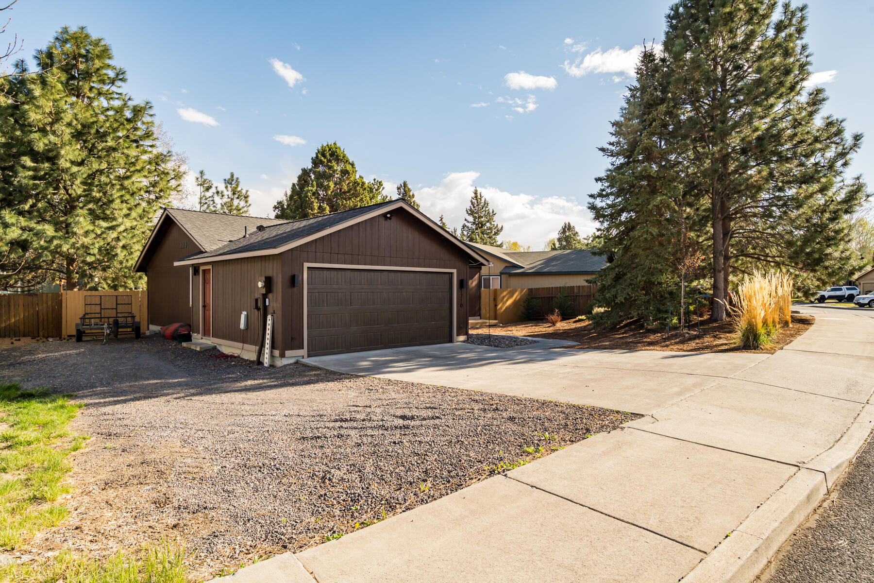 1710 NE Heavenly Court