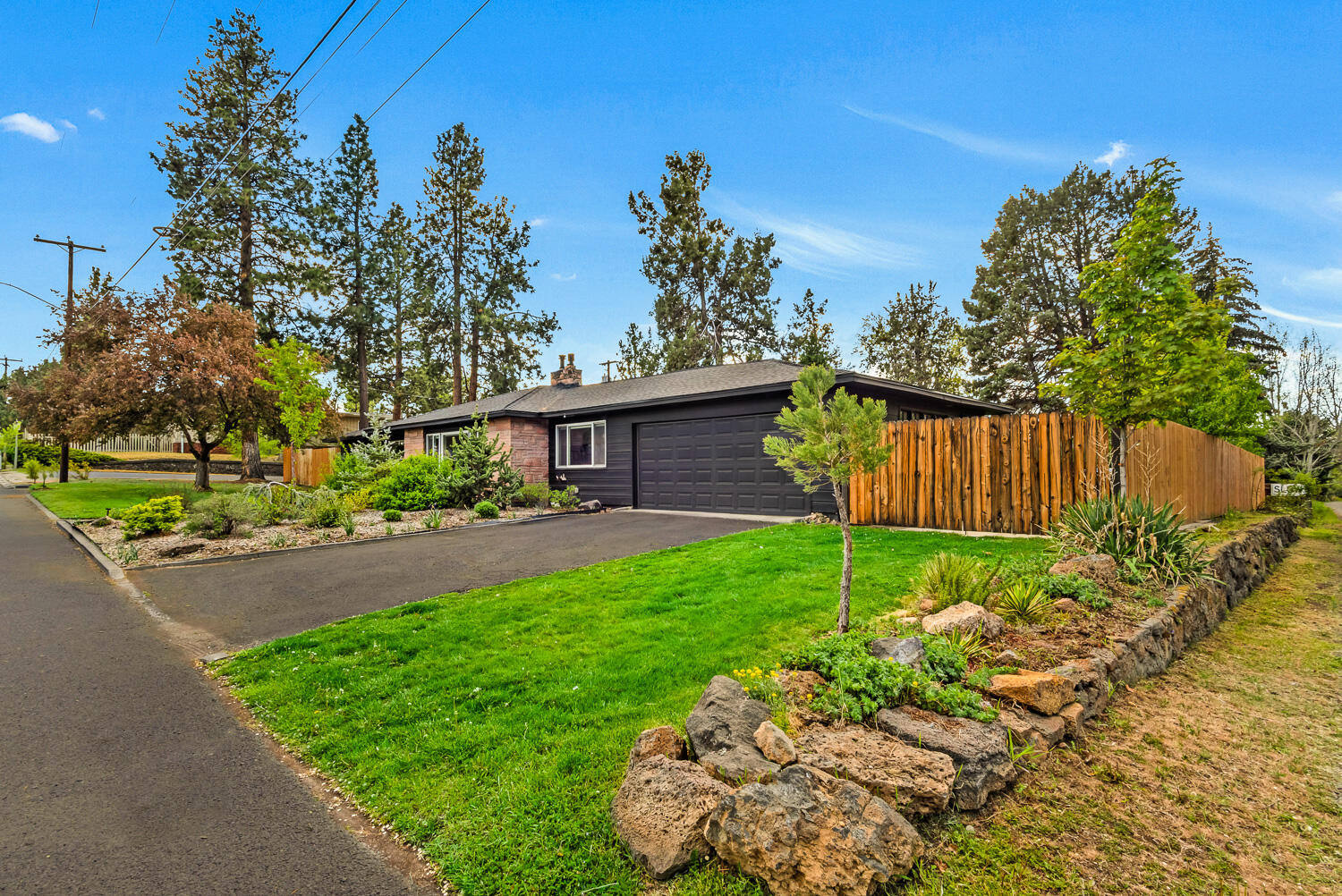 409 NE 6th Street