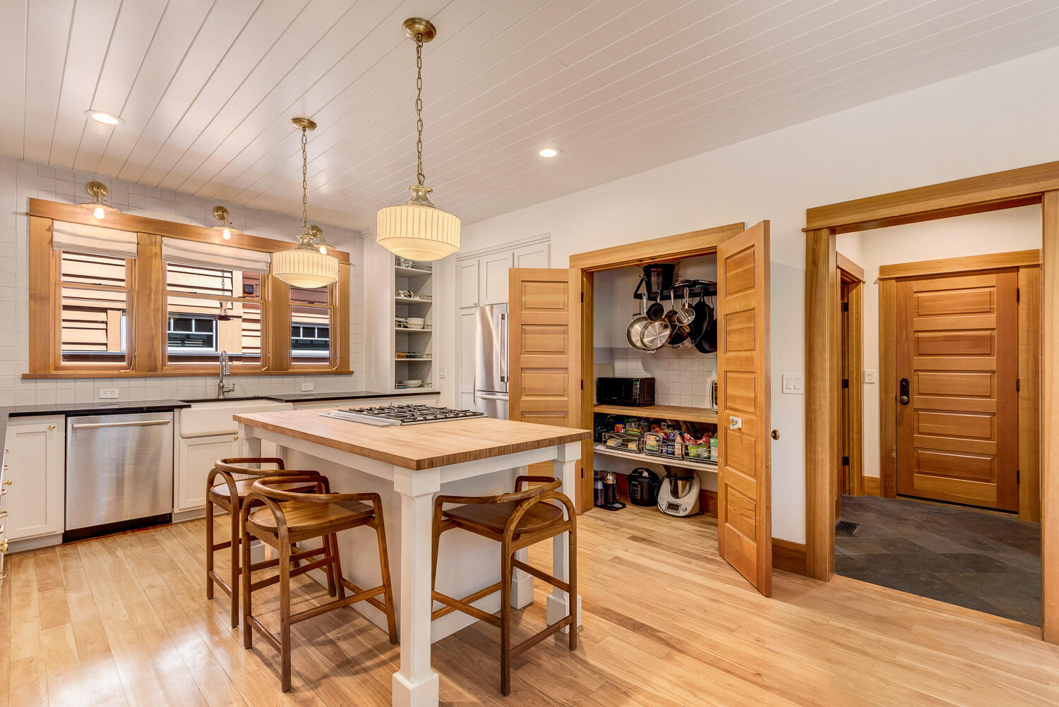 2234 NW High Lakes Loop