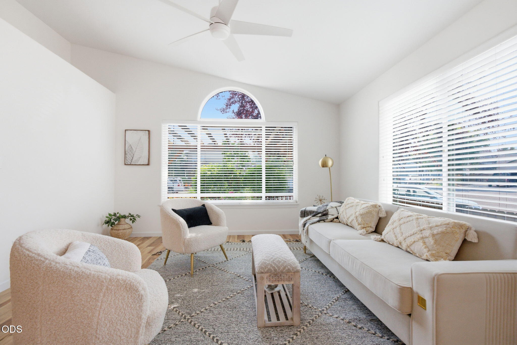 62815 Snowcap Court
