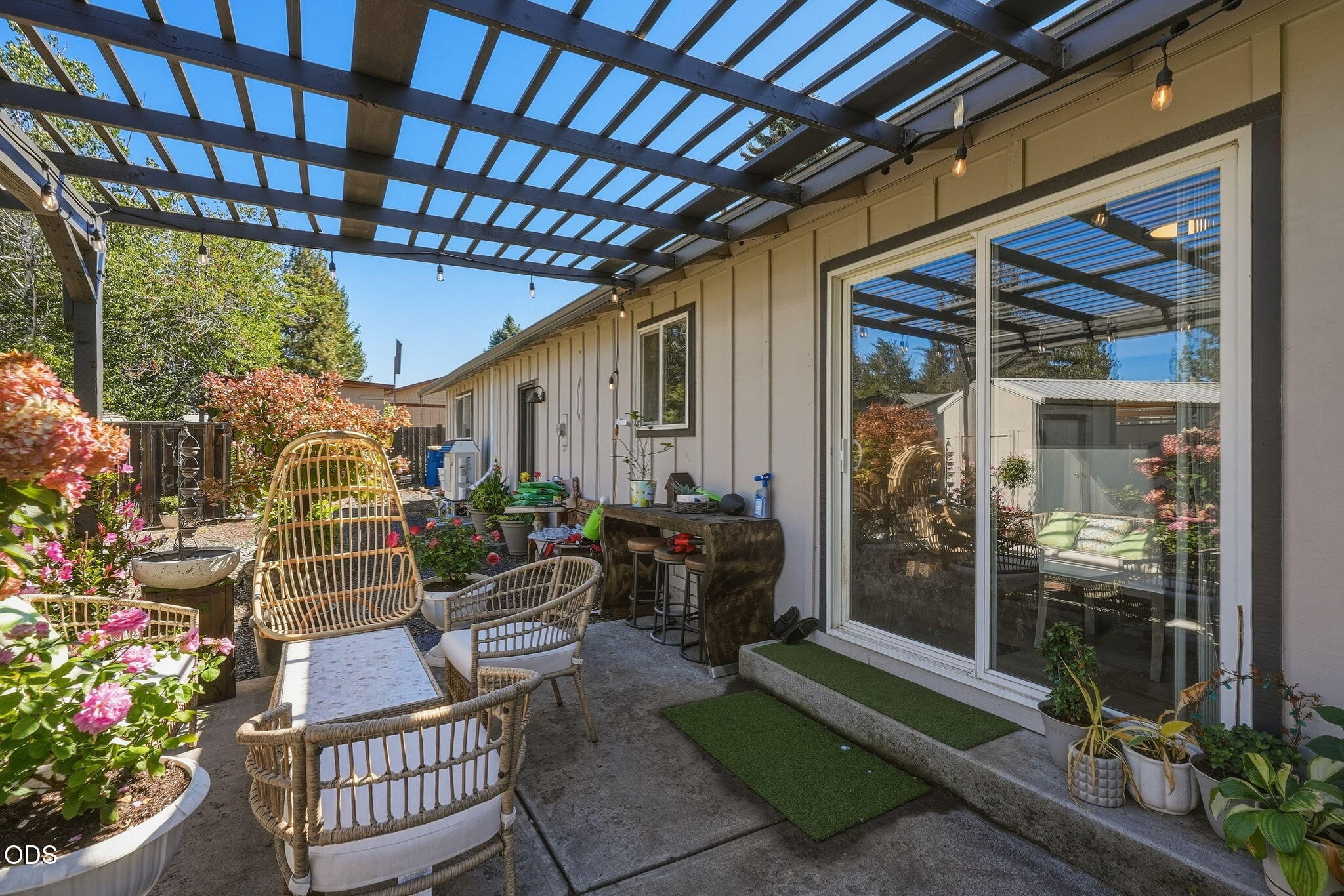1648 NE Pheasant Lane