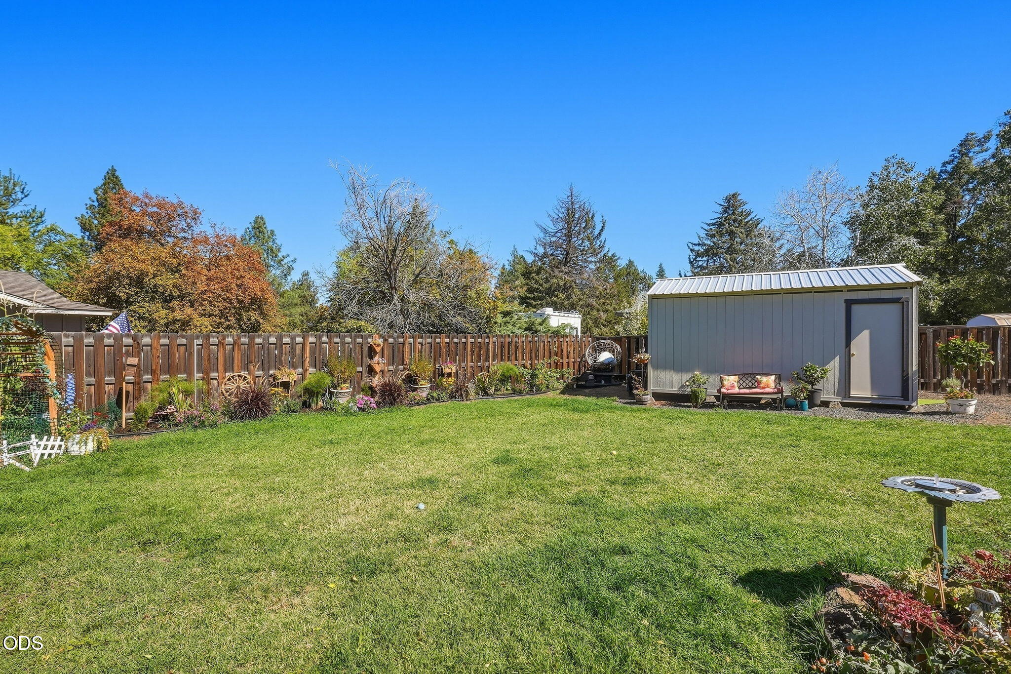 1648 NE Pheasant Lane